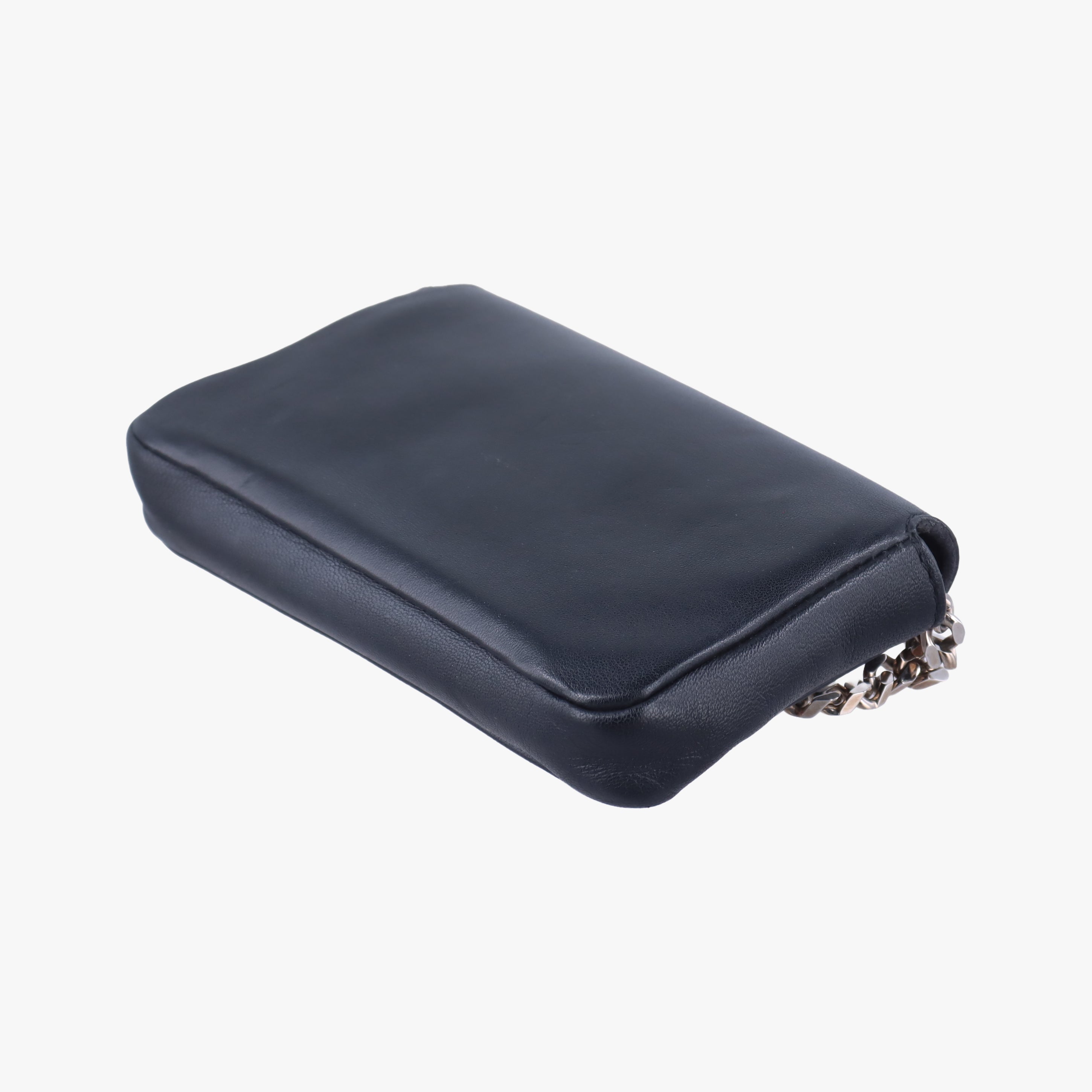 Pre-owned Fendi monster micro Baguette Black lambskin 8M0354 shoulderbag | stylenewstar
