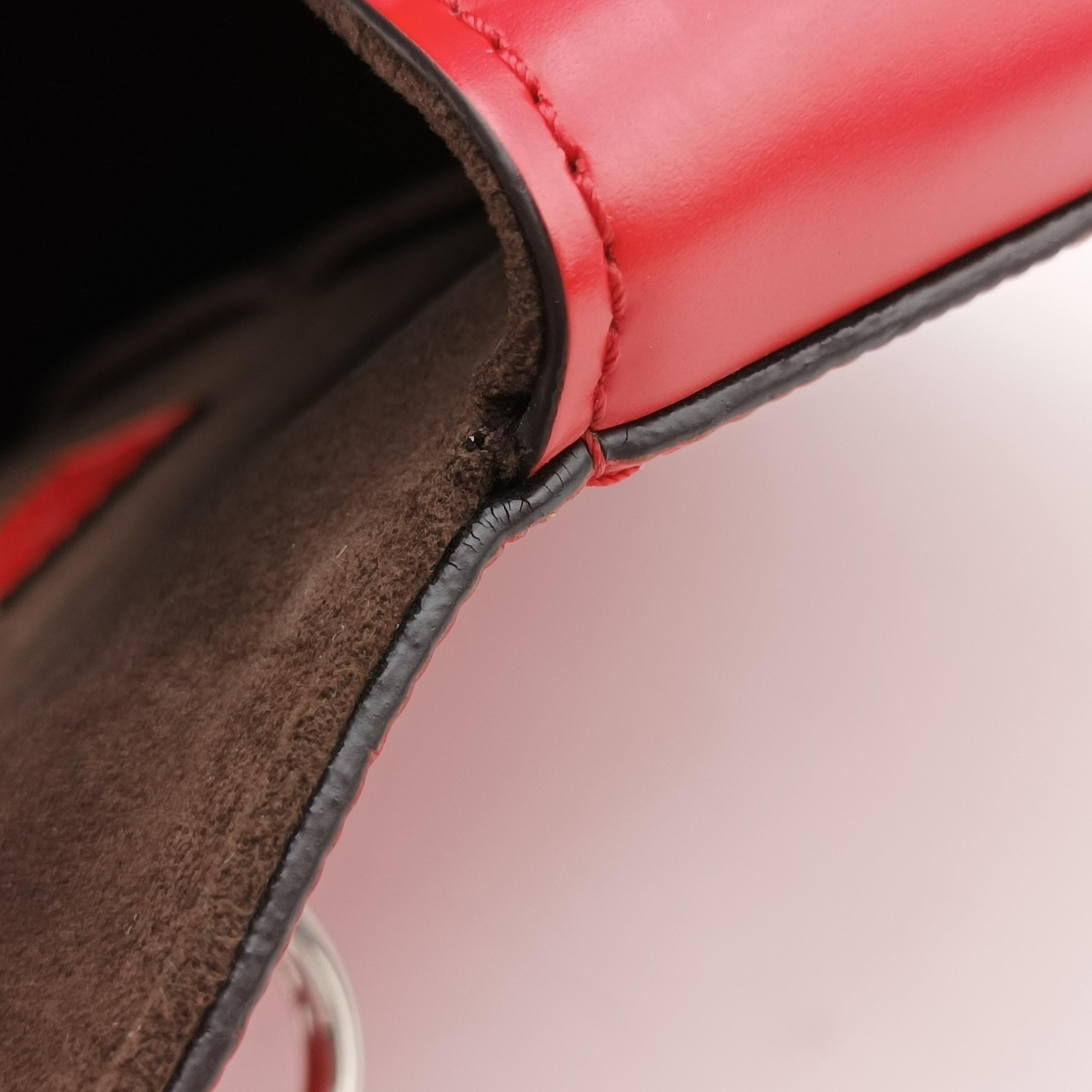 Pre-owned Louis Vuitton ClunyBB Red Epi M4205 shoulderbag | stylenewstar