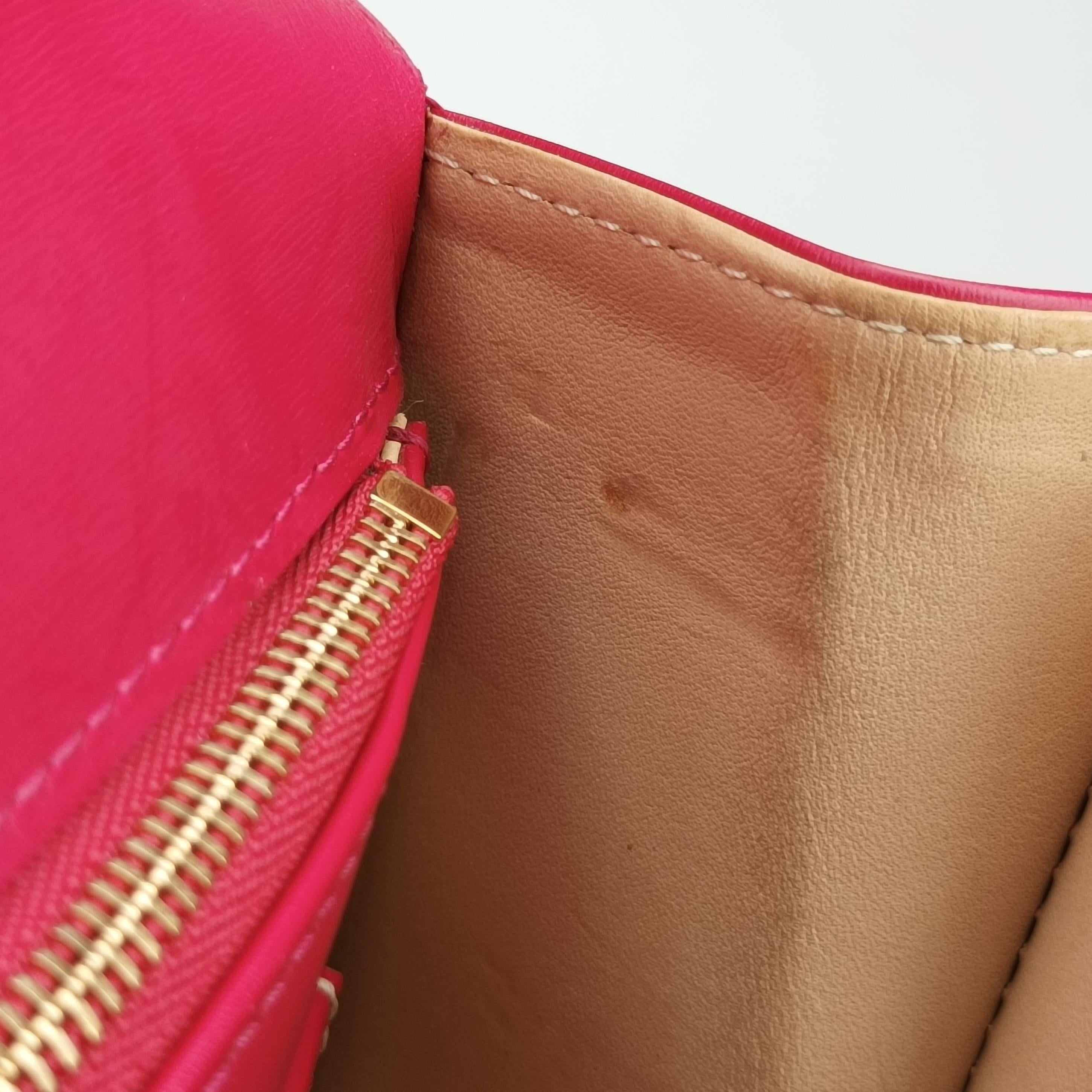 Pre-owned Delvaux Brillon MM Red leather  shoulderbag | stylenewstar