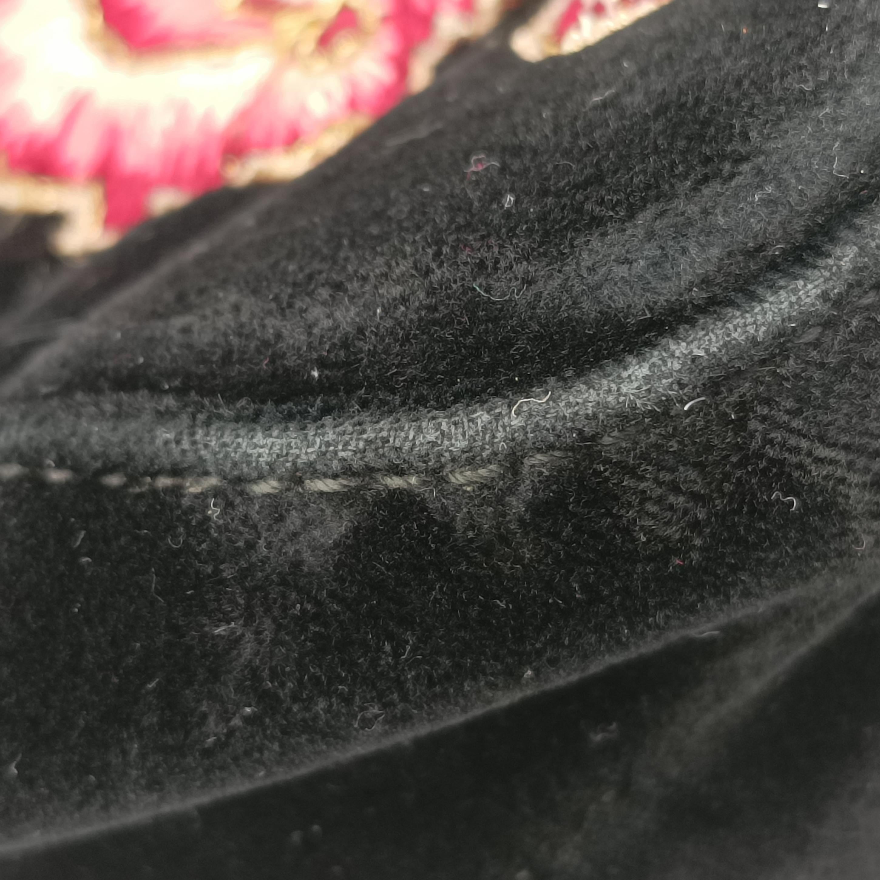Secondhand Gucci GG Marmont Black×Multicolour velour 443496 shoulderbag | stylenewstar