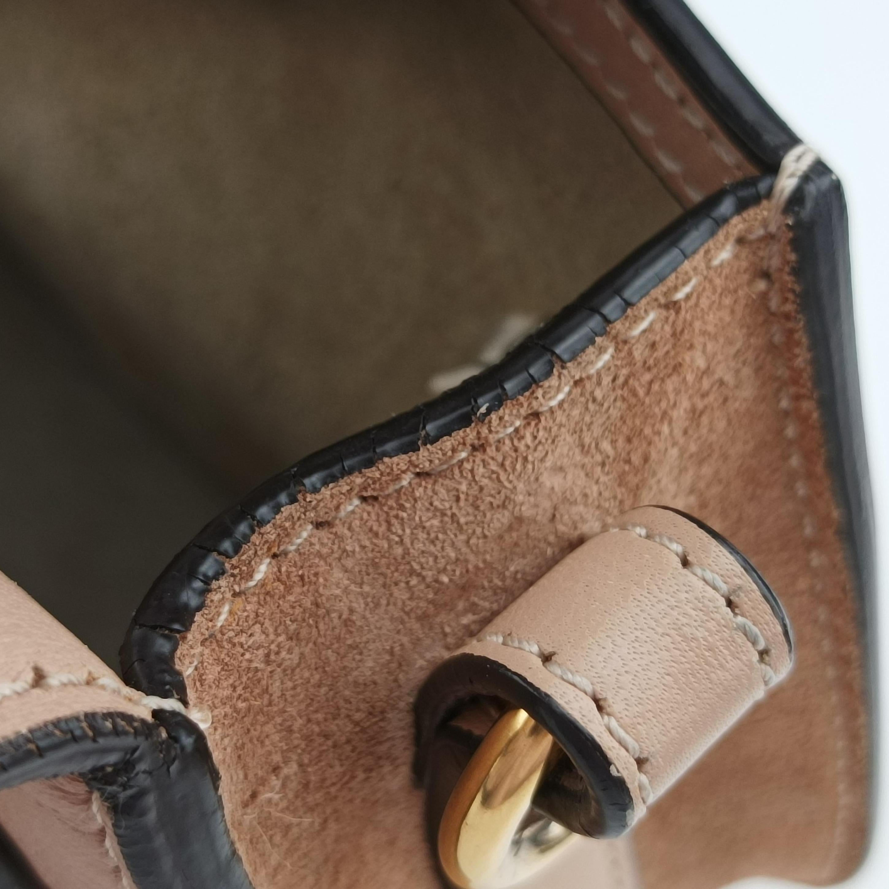 Pre-owned Chloe Bracelet Nile Pink Leather  shoulderbag | stylenewstar