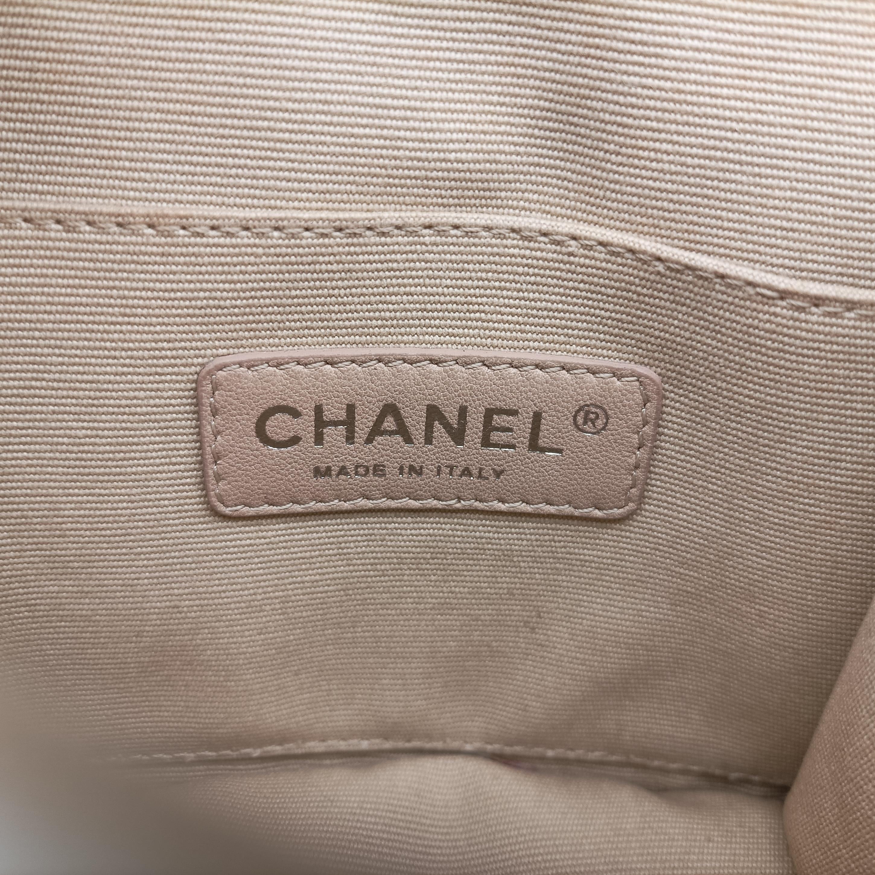 Pre-owned Chanel 2.55 Rita Matelasse White Leather A66815 shoulderbag | stylenewstar