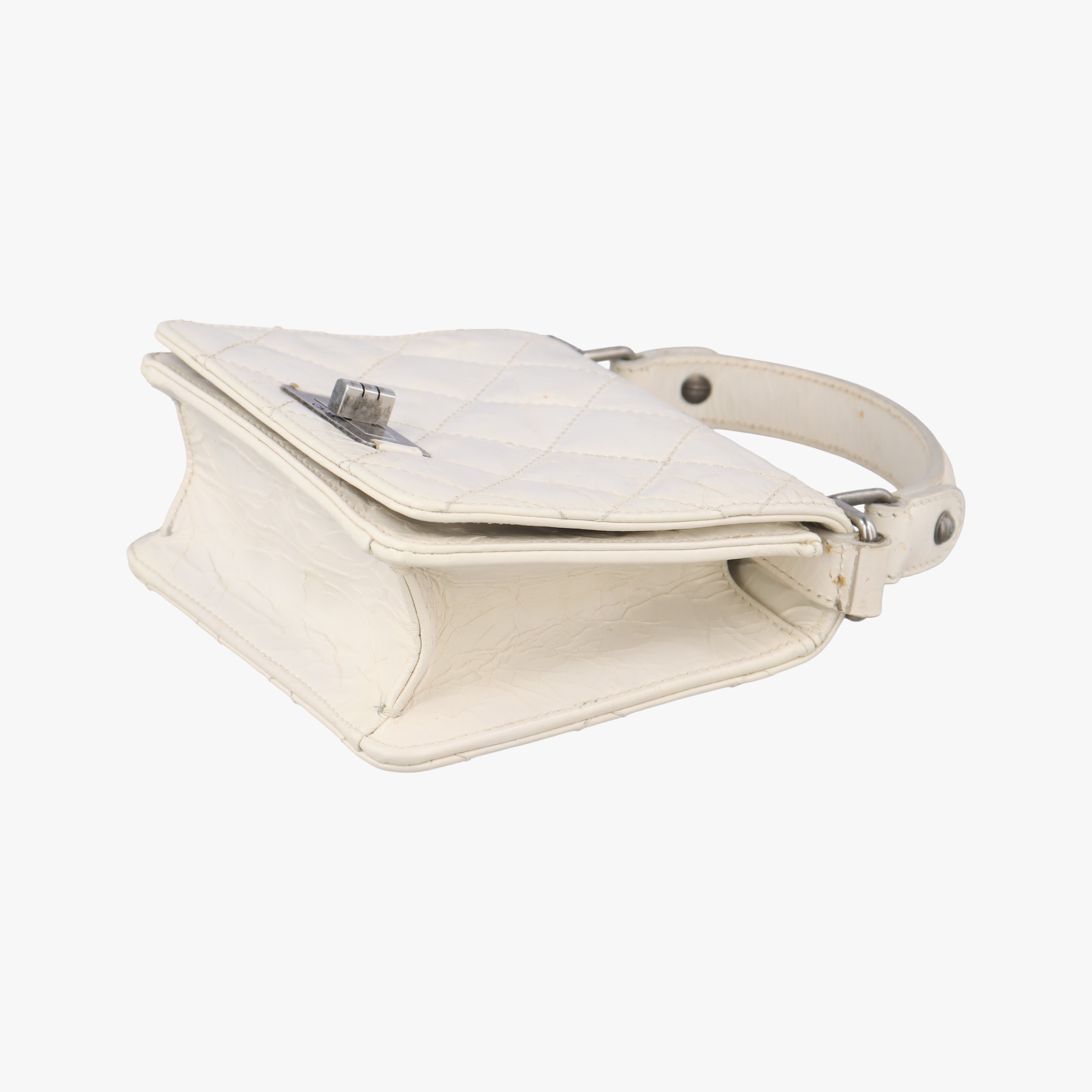 Pre-owned Chanel 2.55 Rita Matelasse White Leather A66815 shoulderbag | stylenewstar