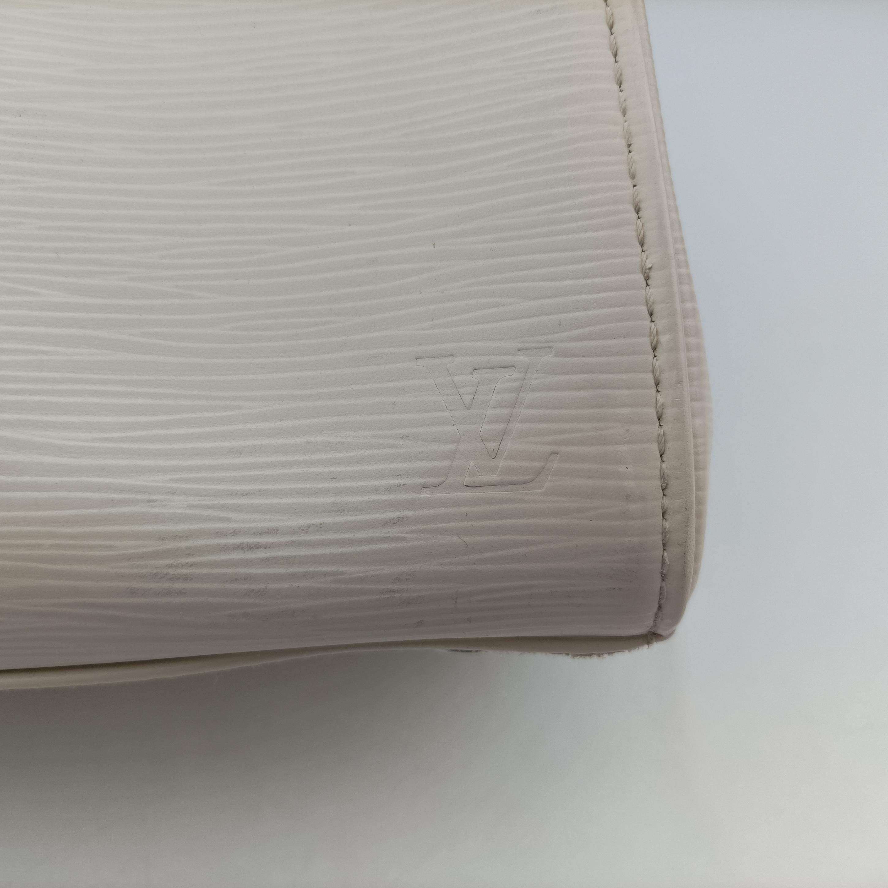 Pre-owned Louis Vuitton Brea MM IVOIRE Epi M40330 shoulderbag | stylenewstar