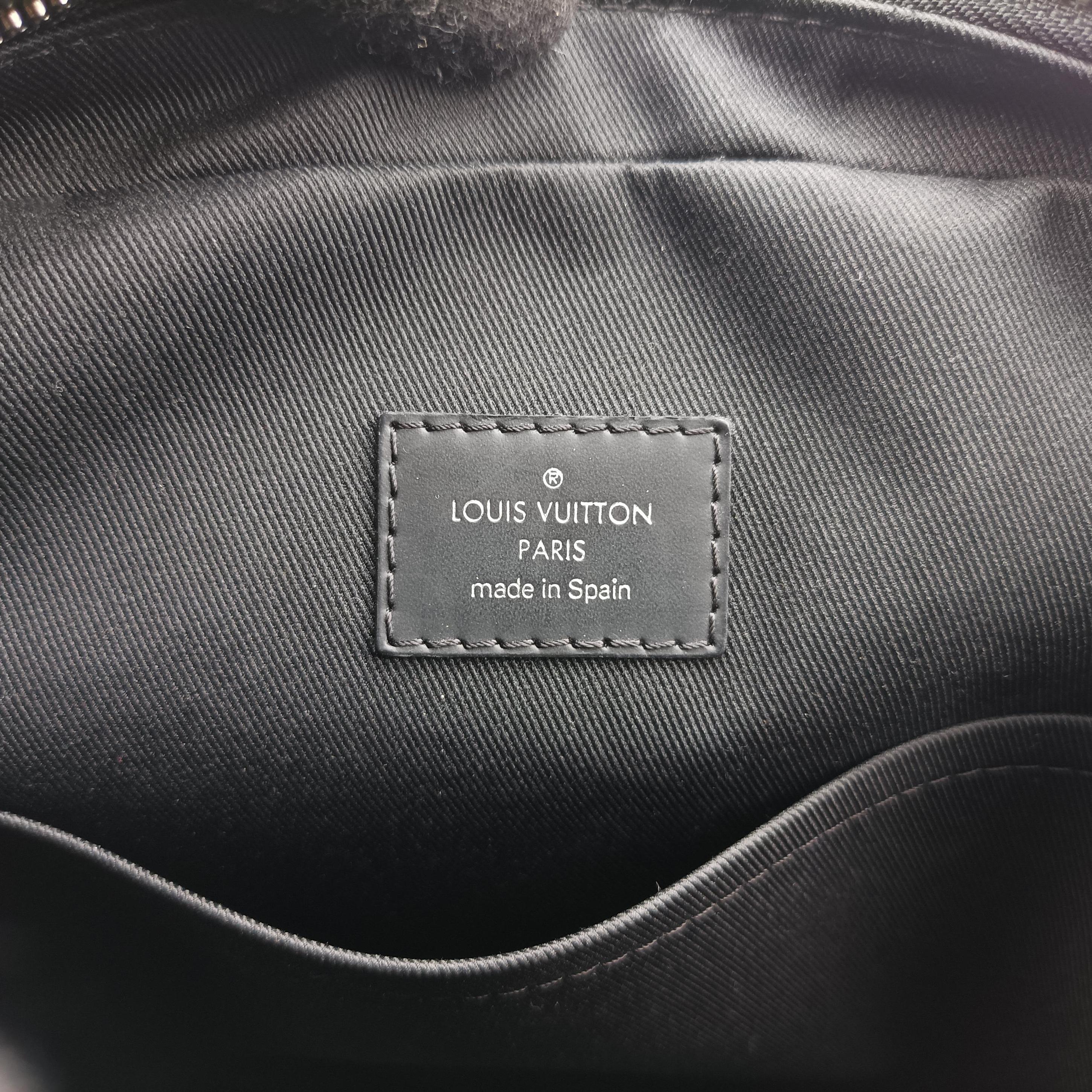 Pre-owned Louis Vuitton DAYTON PM Noir Damier Graphite N41408 shoulderbag | stylenewstar