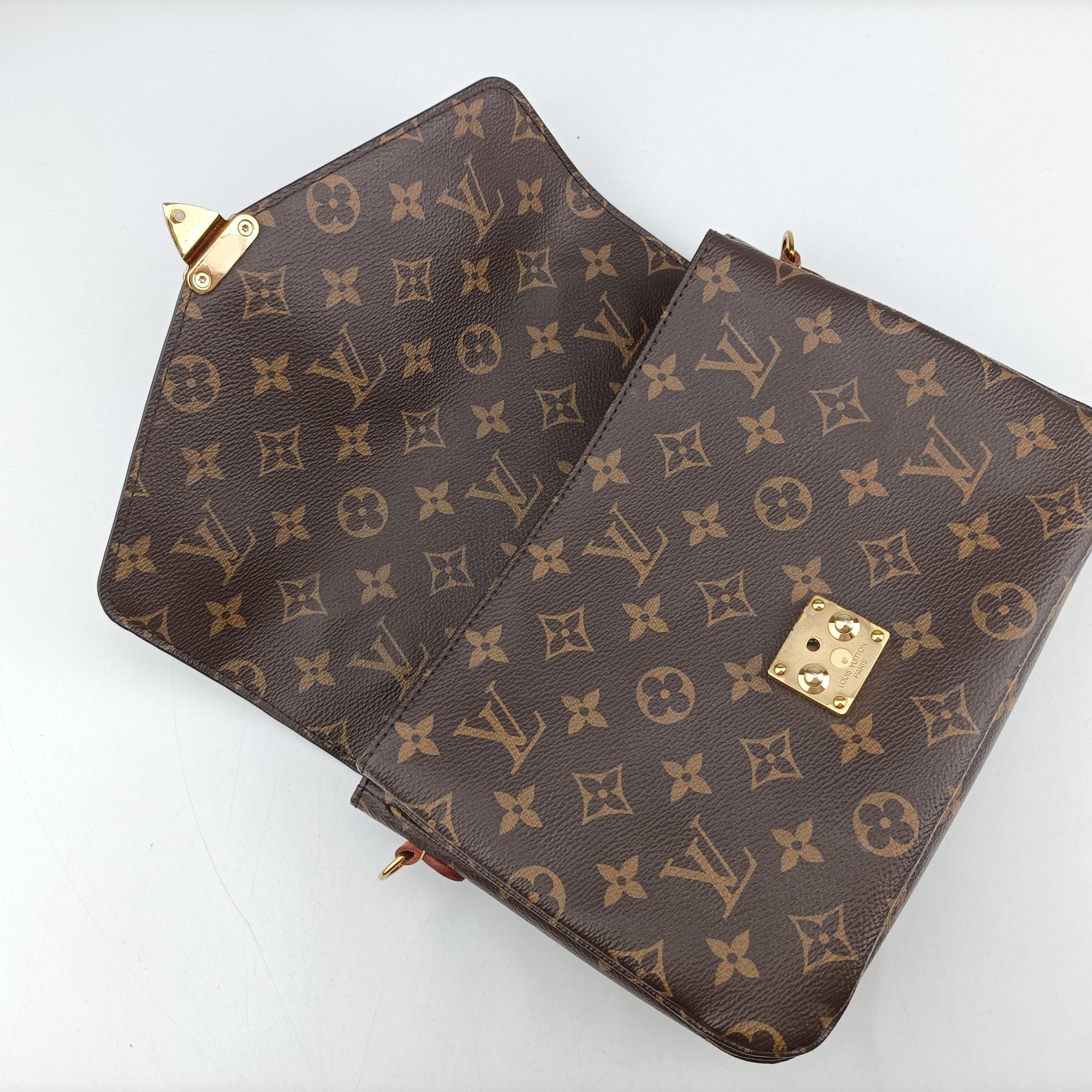 Pre-owned Louis Vuitton Pochette Metis MM Brown Monogram Canvas M44875 shoulderbag | stylenewstar
