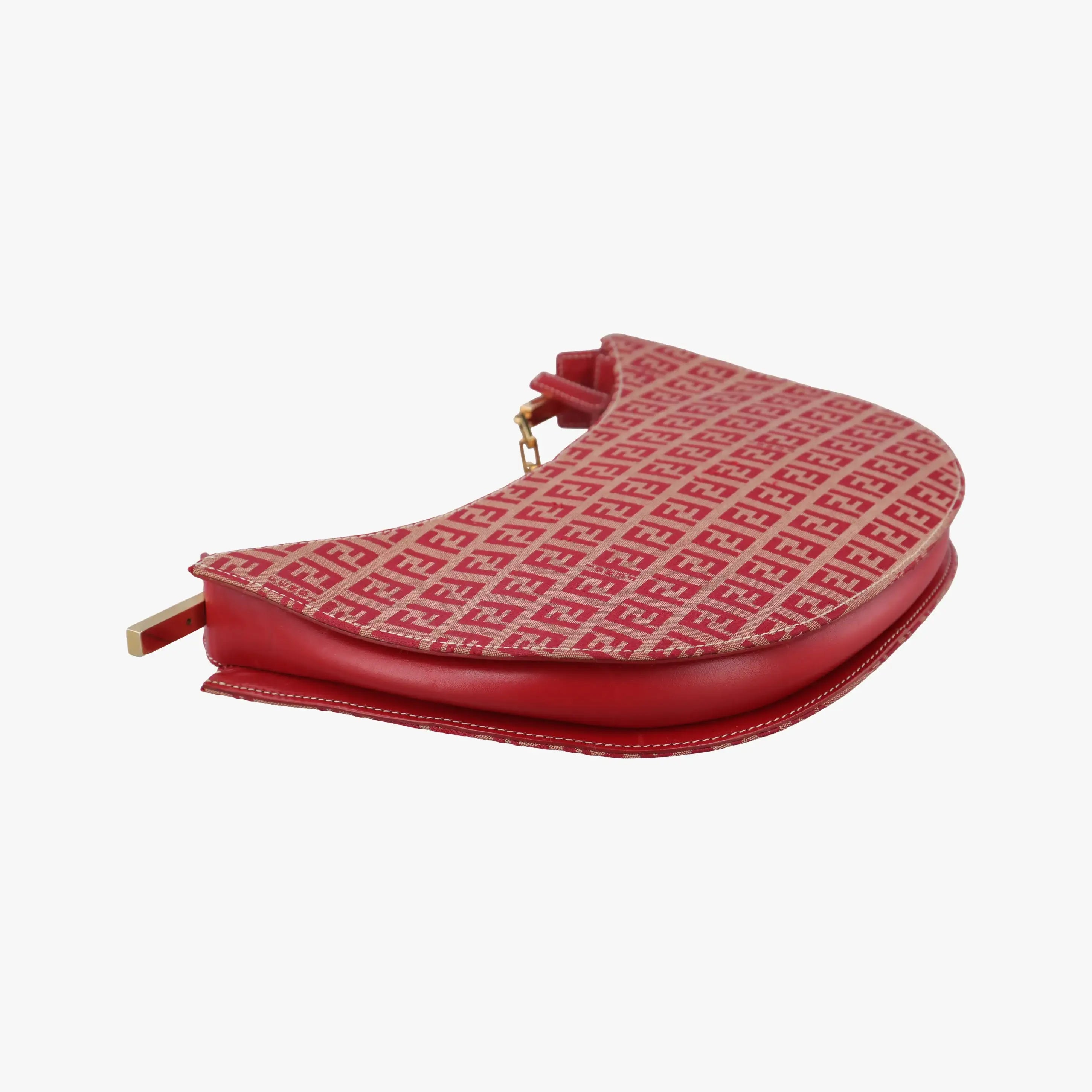 Pre-owned Fendi Zucchino Red canvas 831660 shoulderbag | stylenewstar