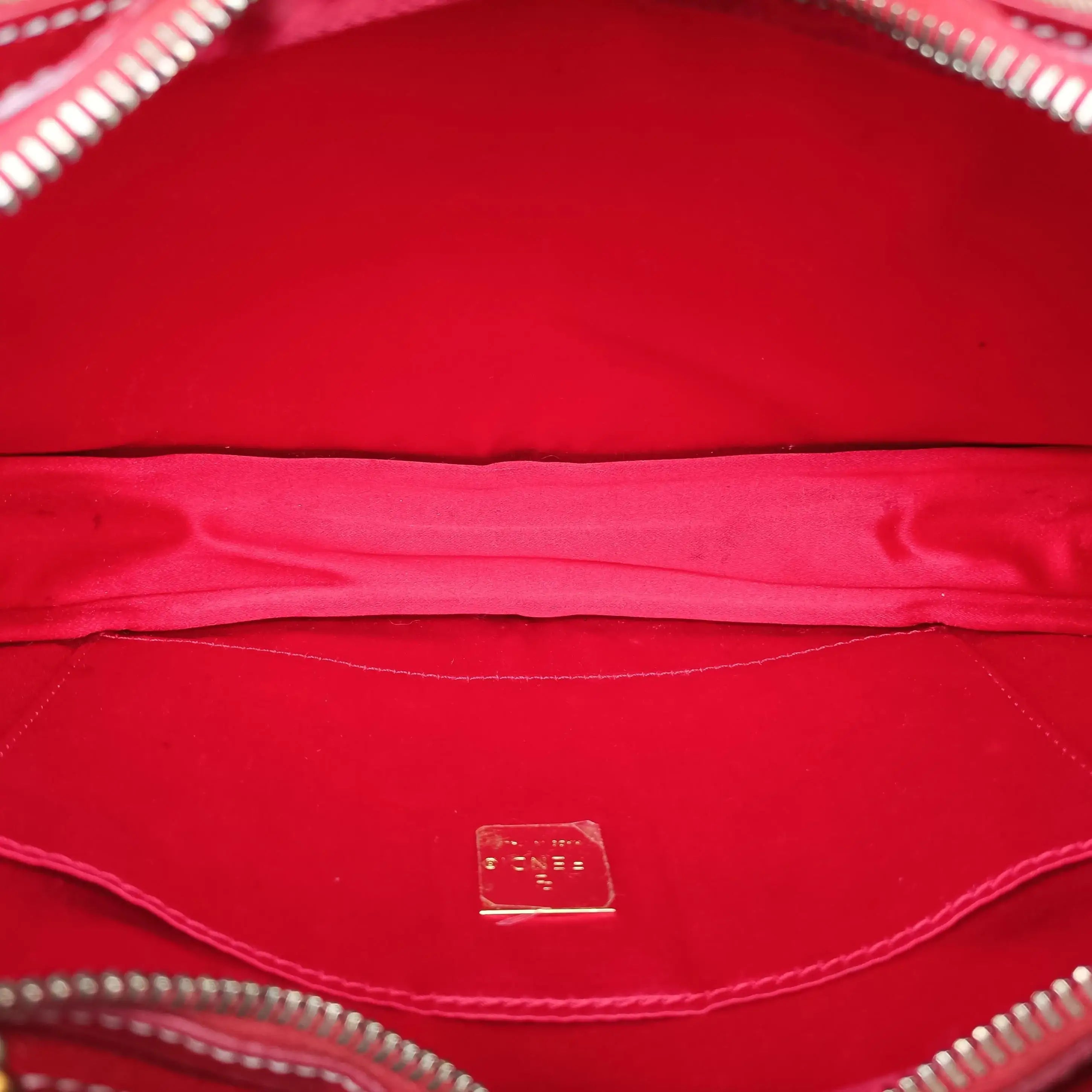 Pre-owned Fendi Zucchino Red canvas 831660 shoulderbag | stylenewstar