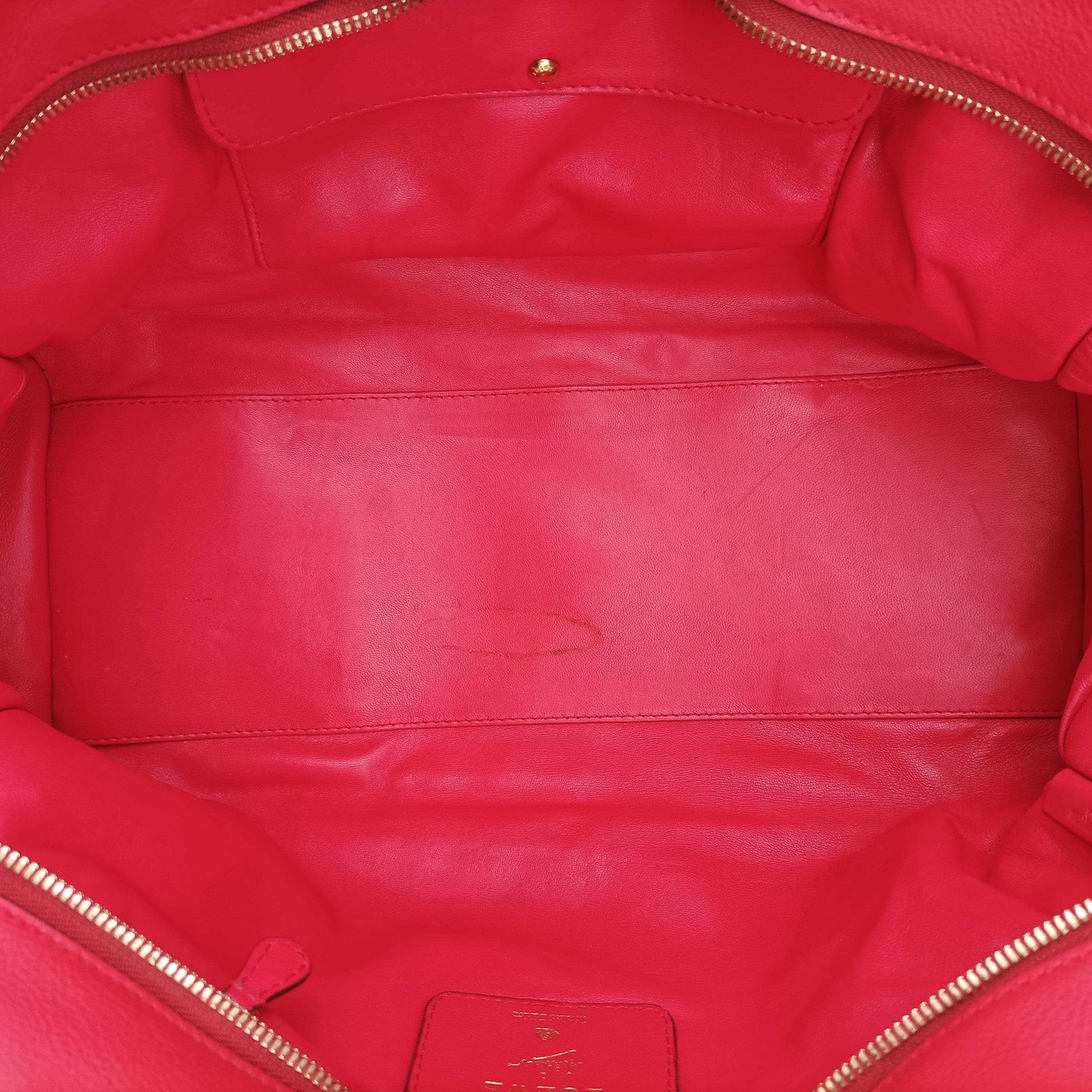 Secondhand Loewe Amazona36 Red Leather  handbag | stylenewstar