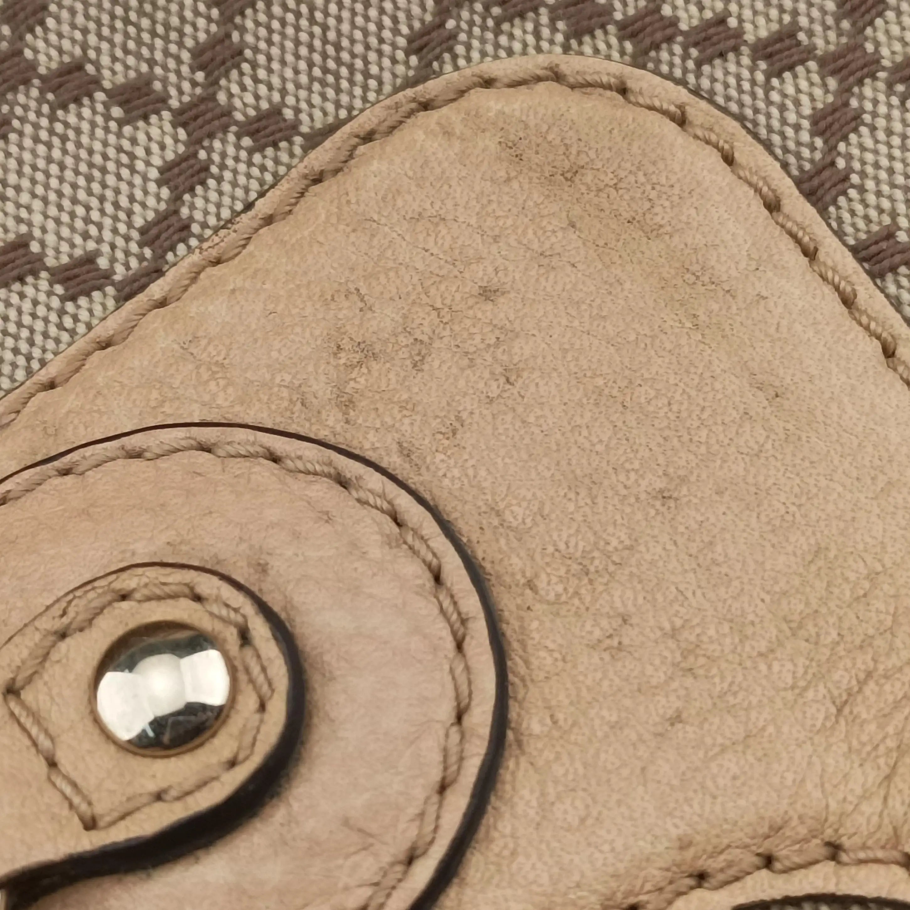 Pre-owned Gucci Diamante Horsebit Catherine Tote Beige canvas×leather 247283 handbag | stylenewstar