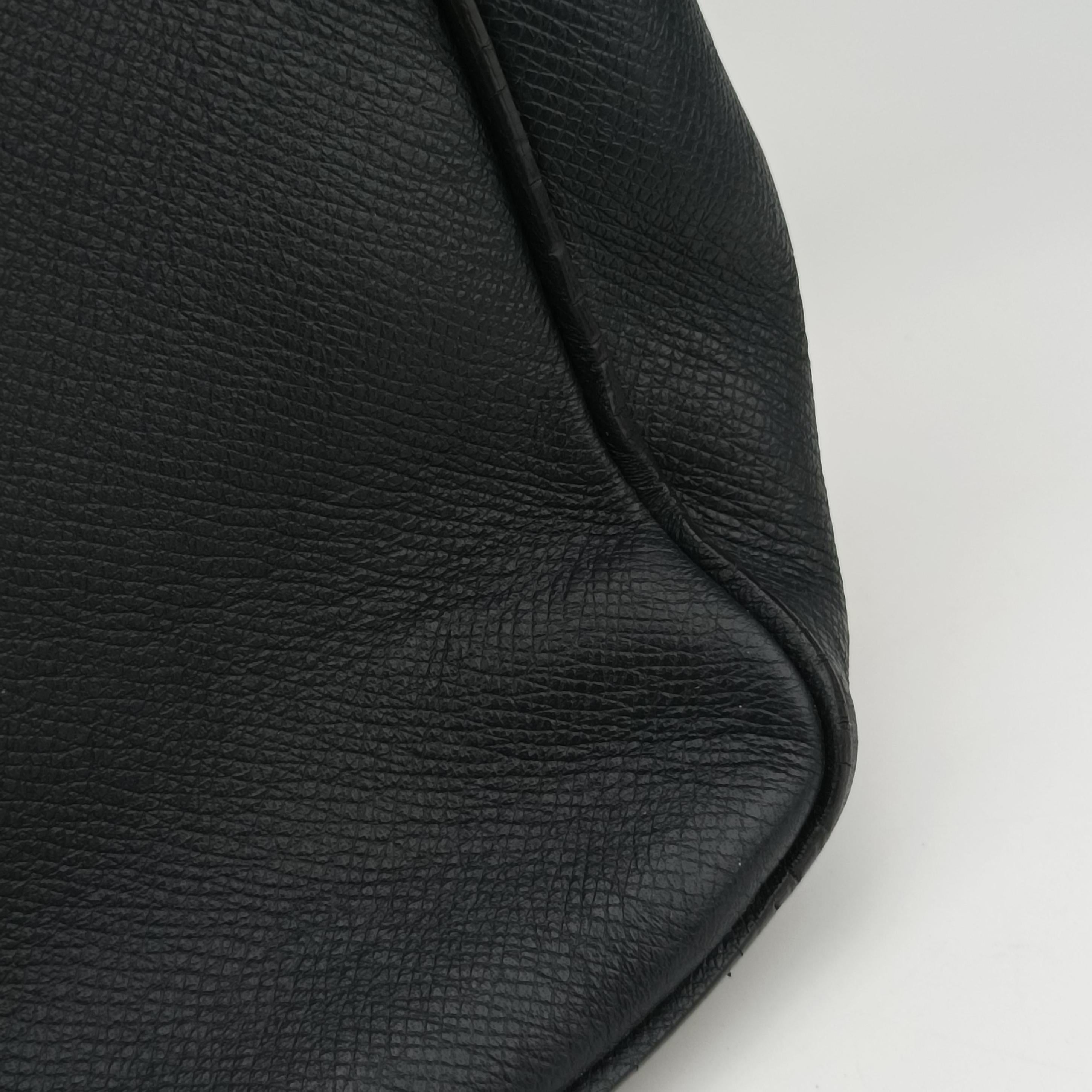 Secondhand Louis Vuitton Taiga Roman MM Messenger Navy Taiga M32624 shoulderbag | stylenewstar