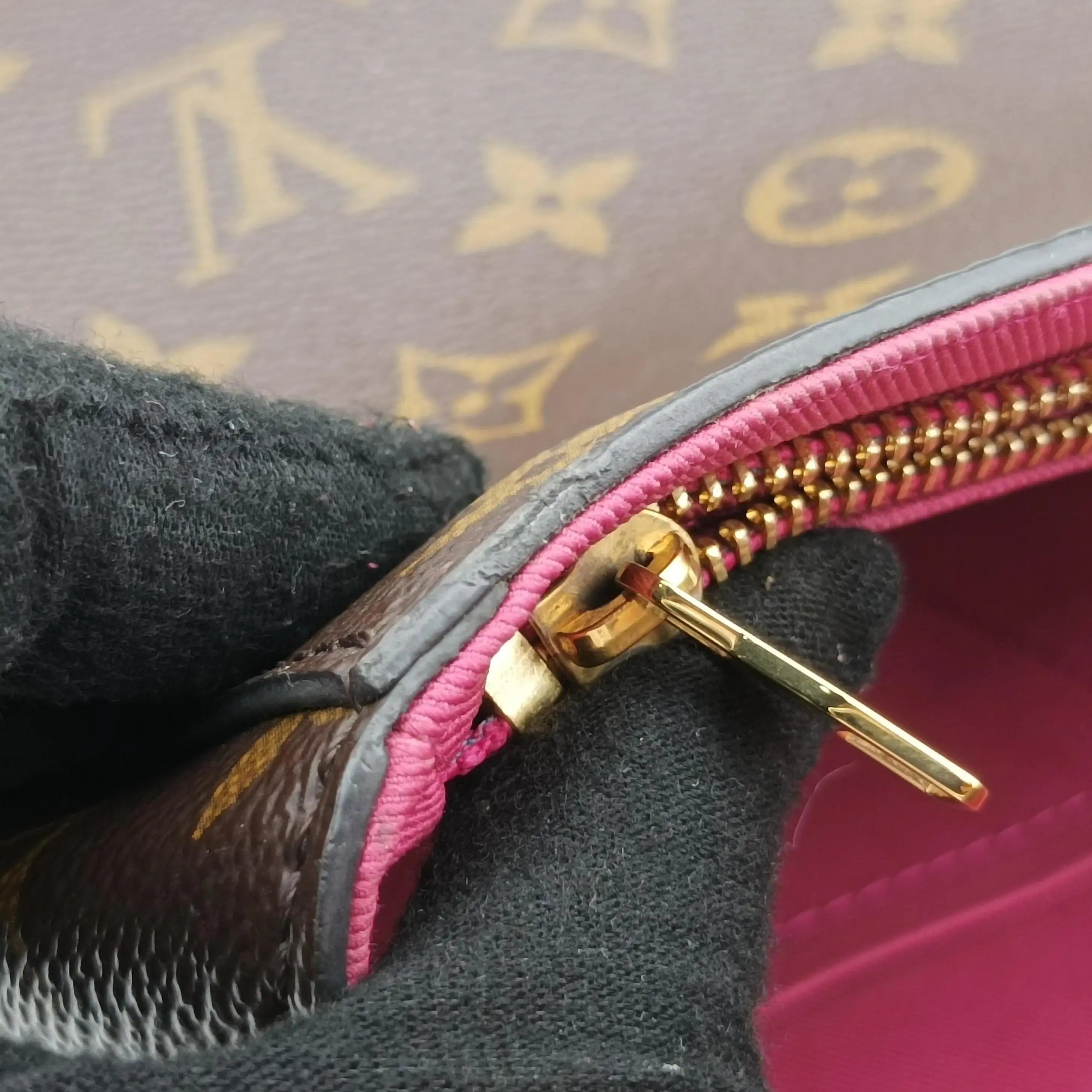 Vintage Louis Vuitton Cluny BB Brown Monogram canvas×calf leather M42738 shoulderbag | stylenewstar