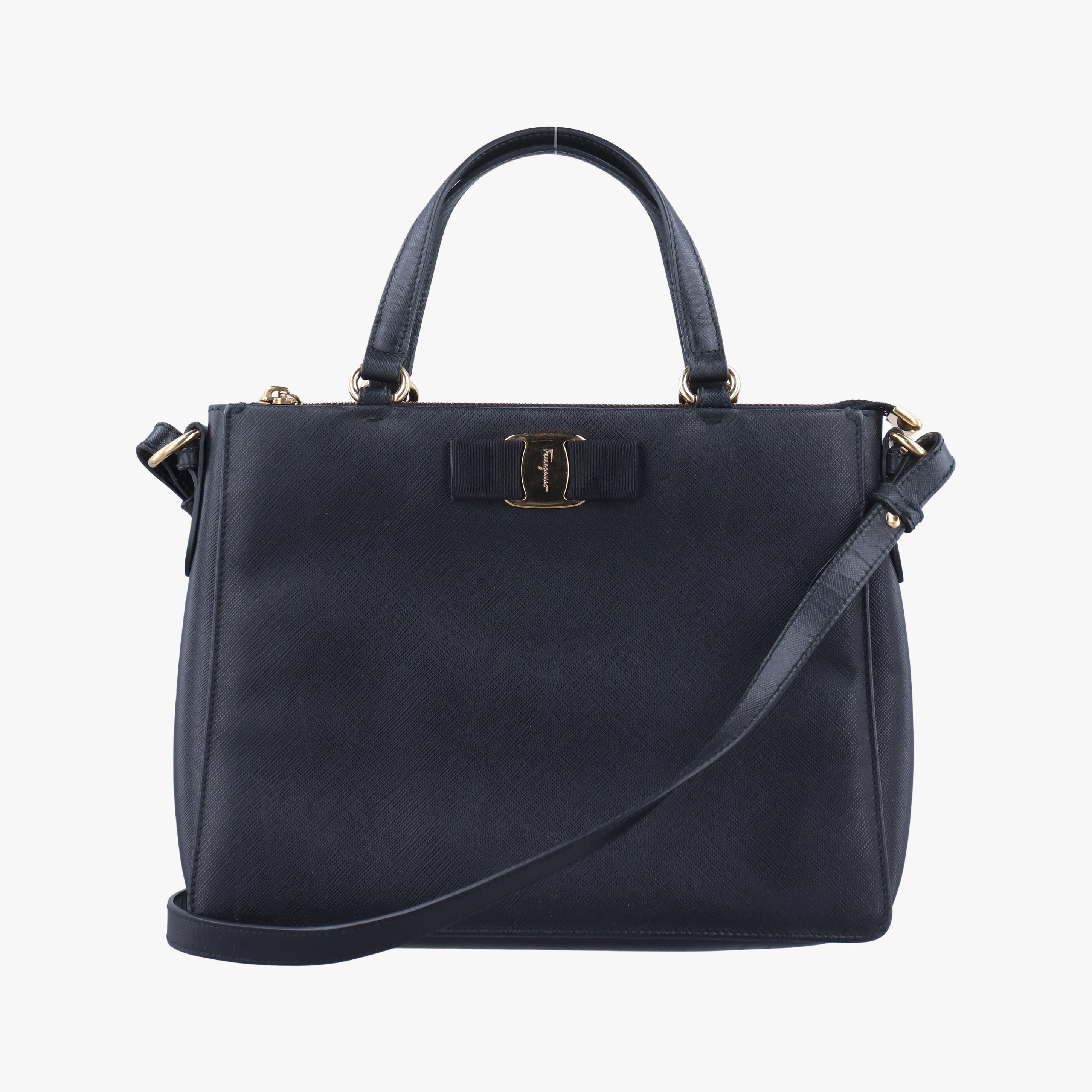 Vintage Ferragamo Tracy Vara Black leather  shoulderbag | stylenewstar
