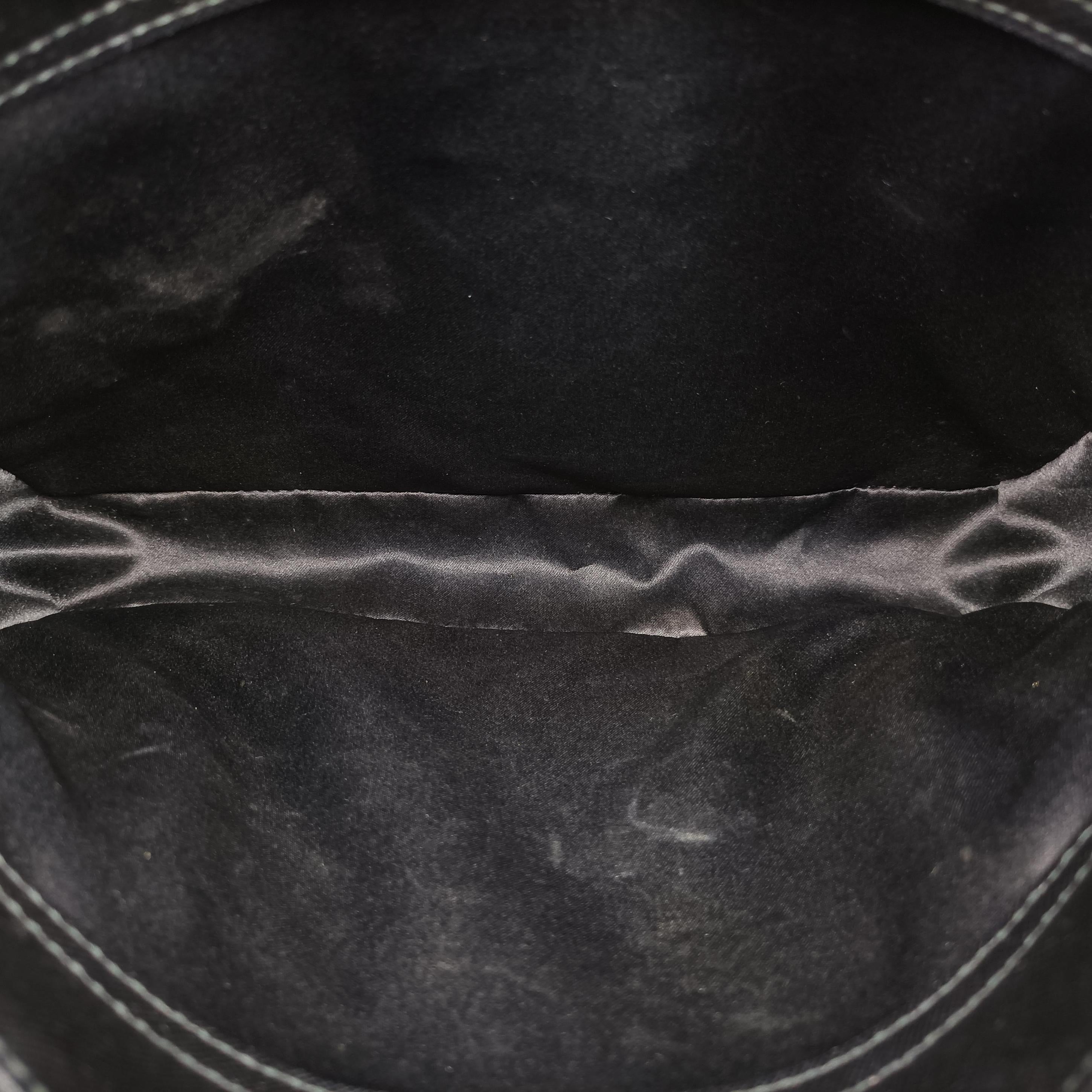 Vintage Ferragamo Tracy Vara Black leather  shoulderbag | stylenewstar