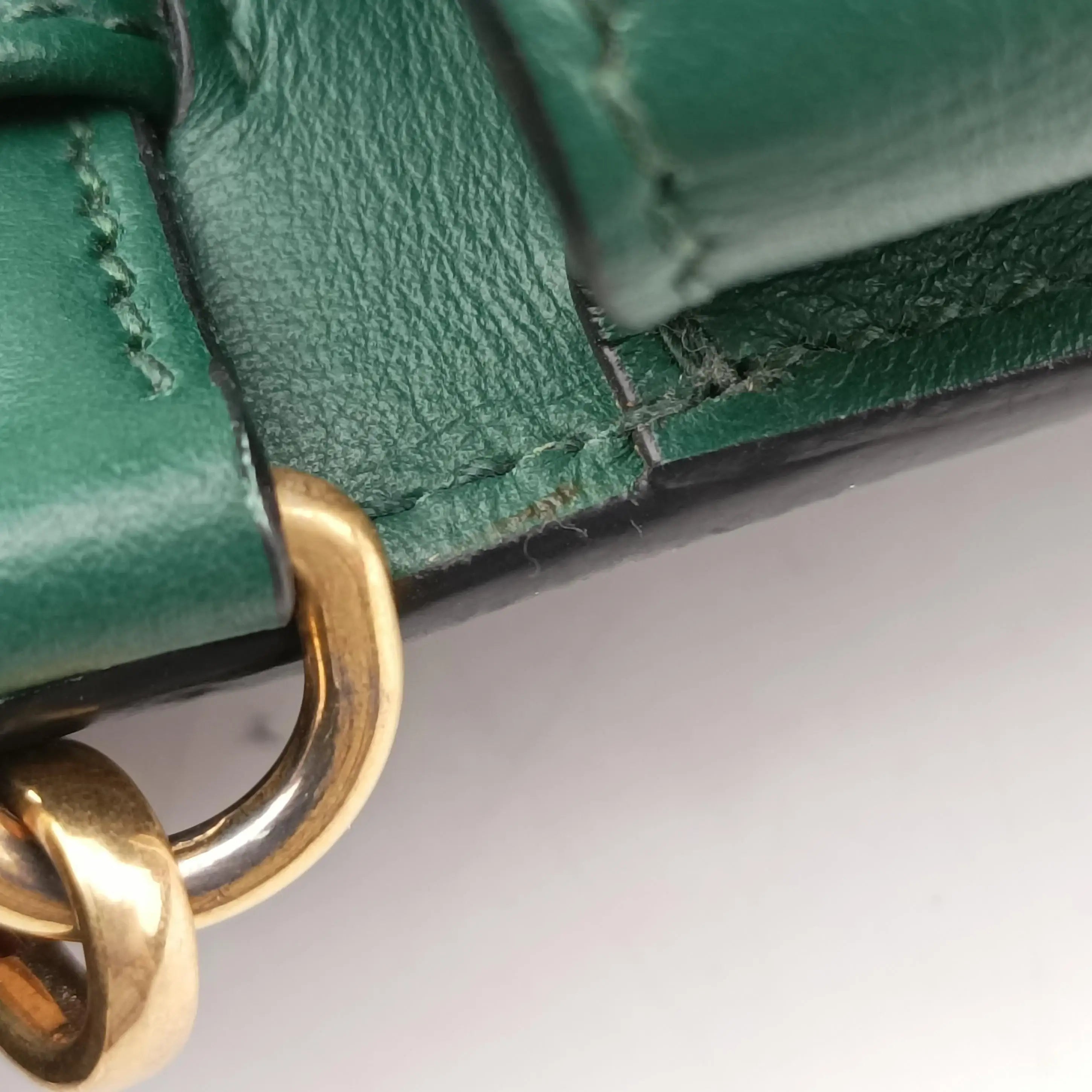 Vintage Prada City Calf Cahier Green×black leather  handbag | stylenewstar