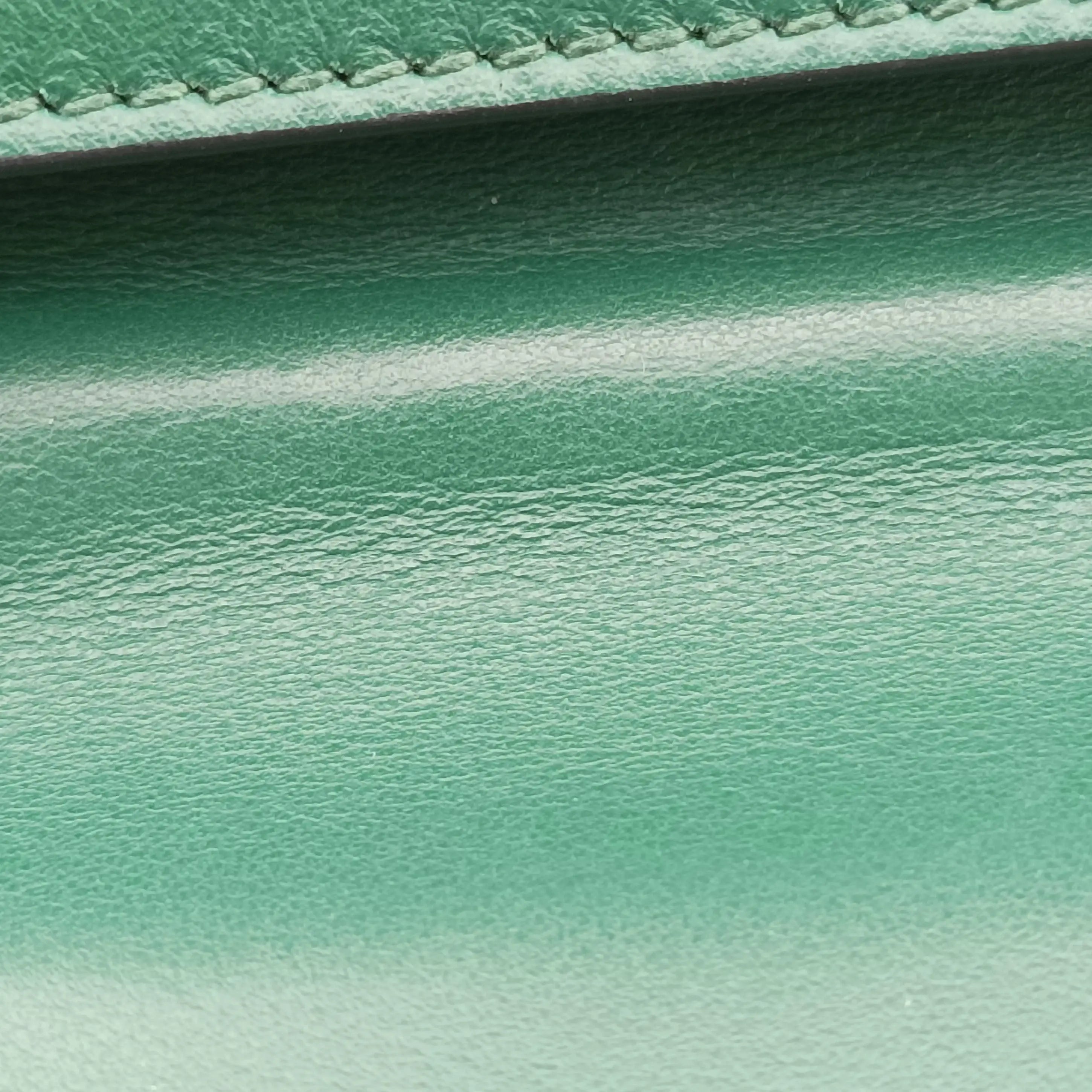 Vintage Prada City Calf Cahier Green×black leather  handbag | stylenewstar