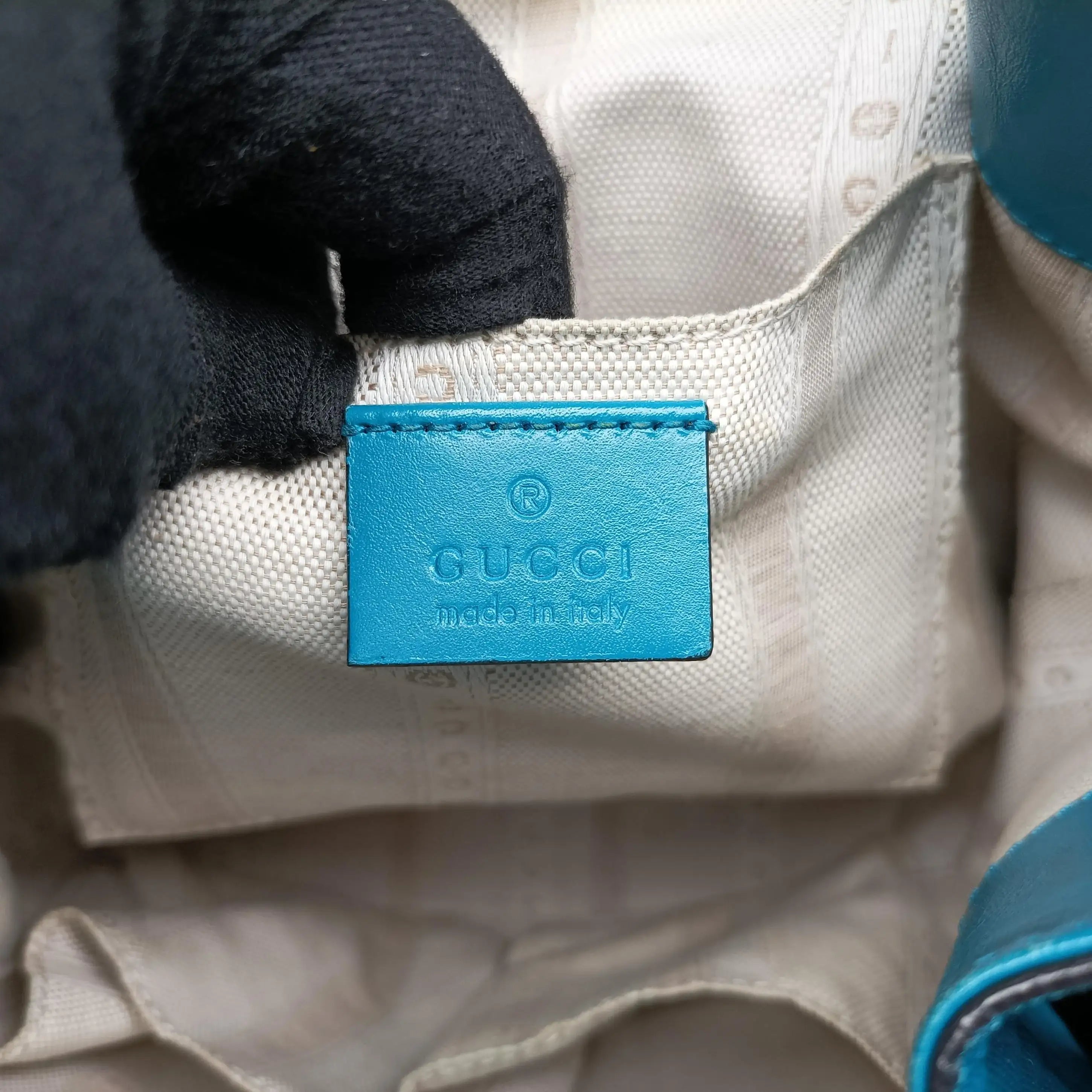 Pre-owned Gucci Bright Diamante Bucket Blue Leather 354229 shoulderbag | stylenewstar