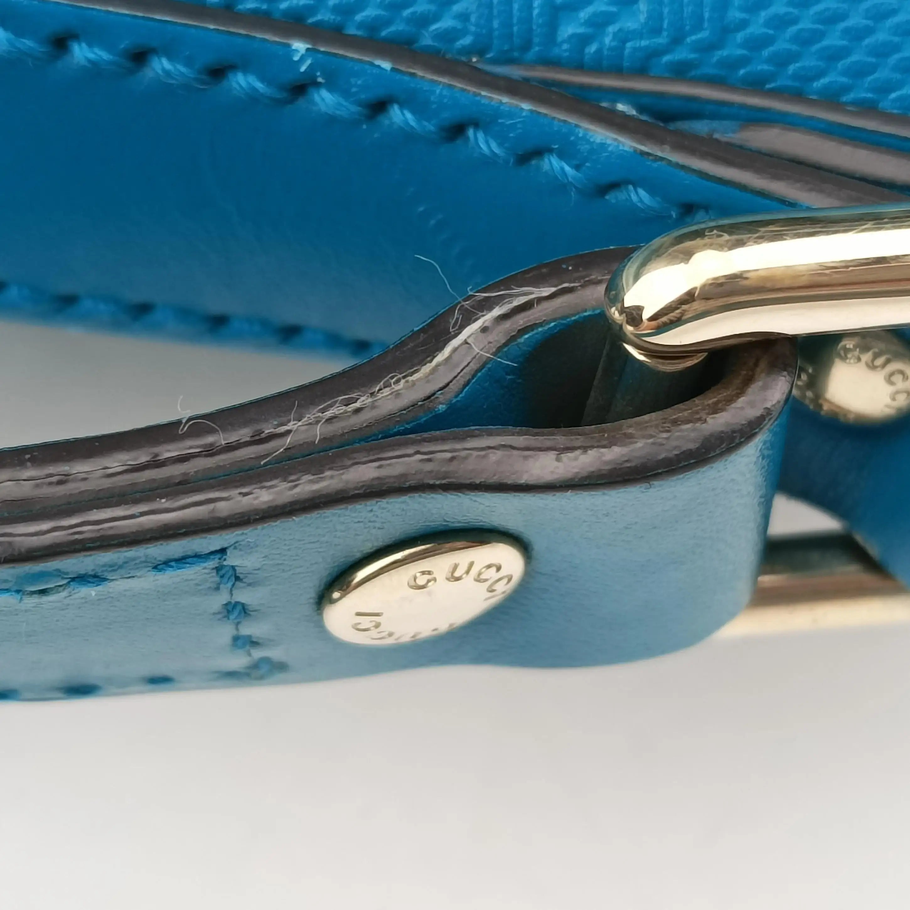 Pre-owned Gucci Bright Diamante Bucket Blue Leather 354229 shoulderbag | stylenewstar