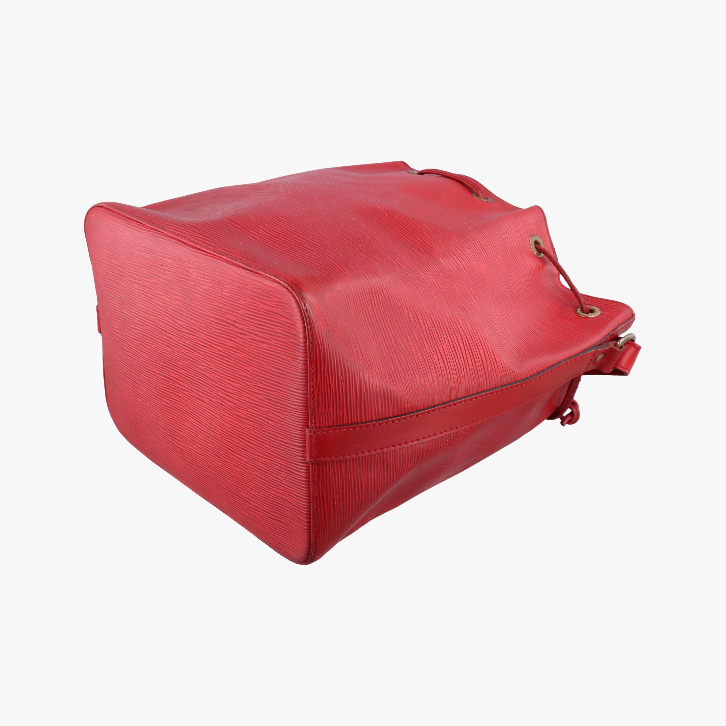Pre-owned Louis Vuitton Petit Noe Castilian Red Epi M44107 shoulderbag | stylenewstar