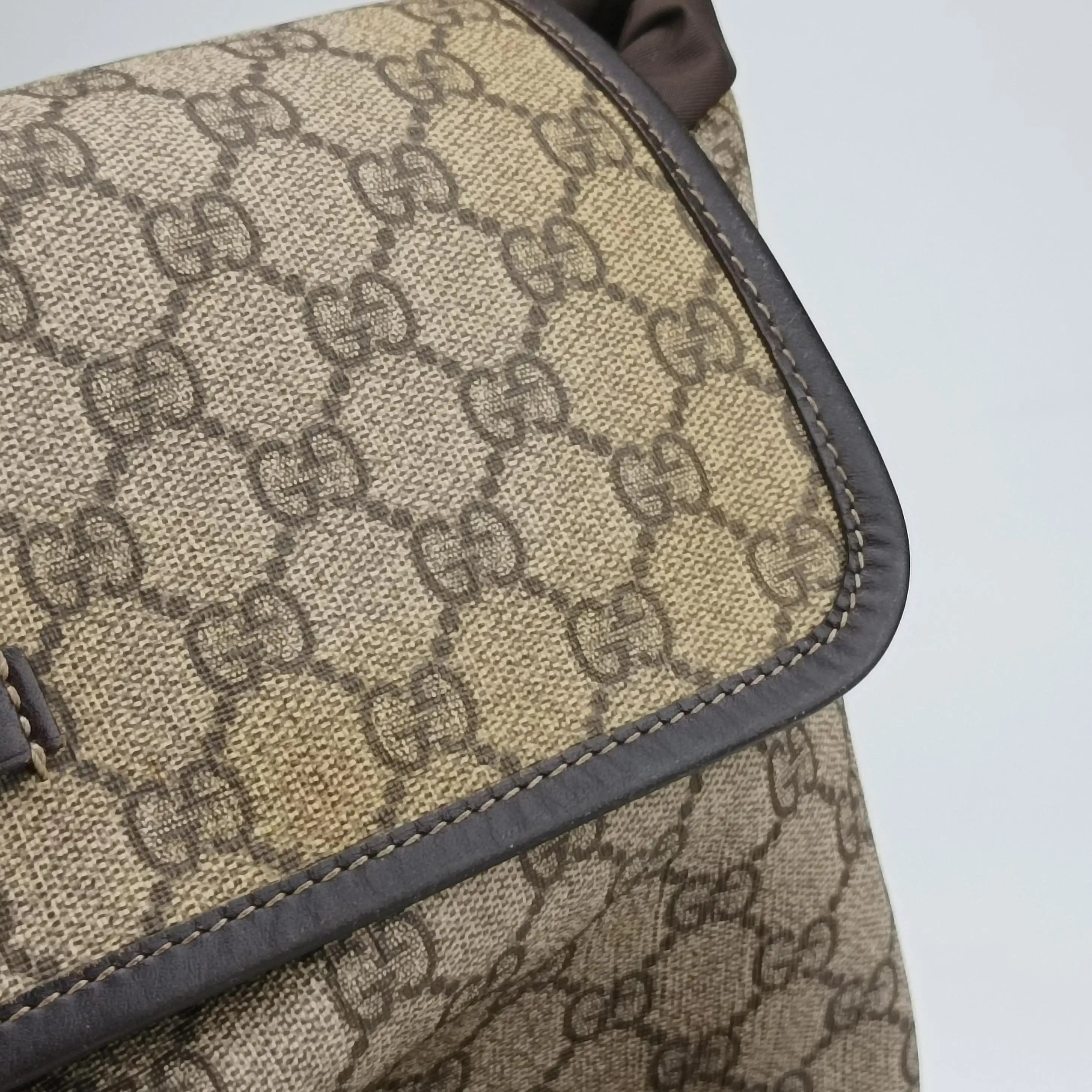 Pre-owned Gucci GG Supreme Brown PVC coated canvas 246103 backpack/rucksack | stylenewstar