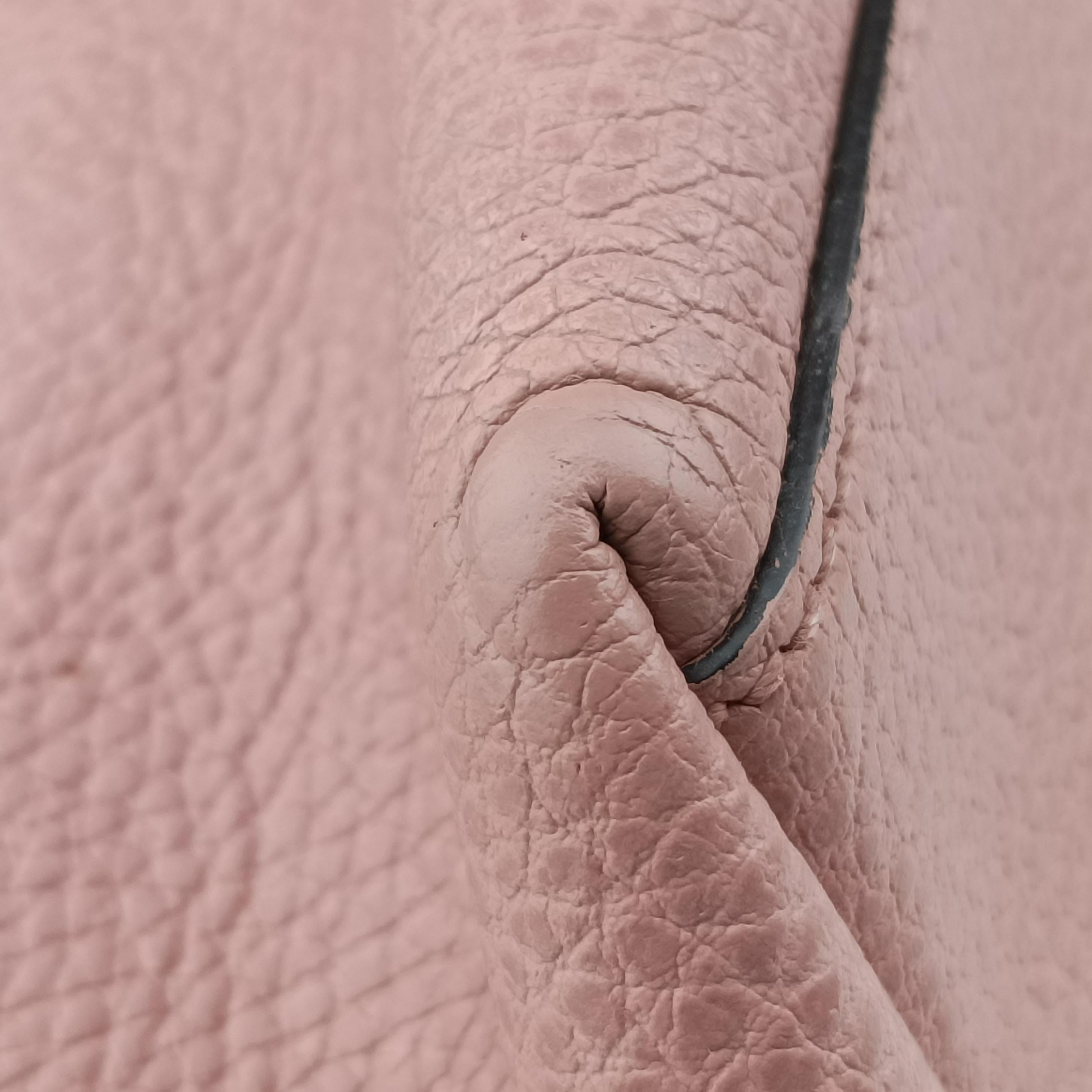 Pre-owned Gucci Dome Large GG Charm Pink Leather 449660 shoulderbag | stylenewstar
