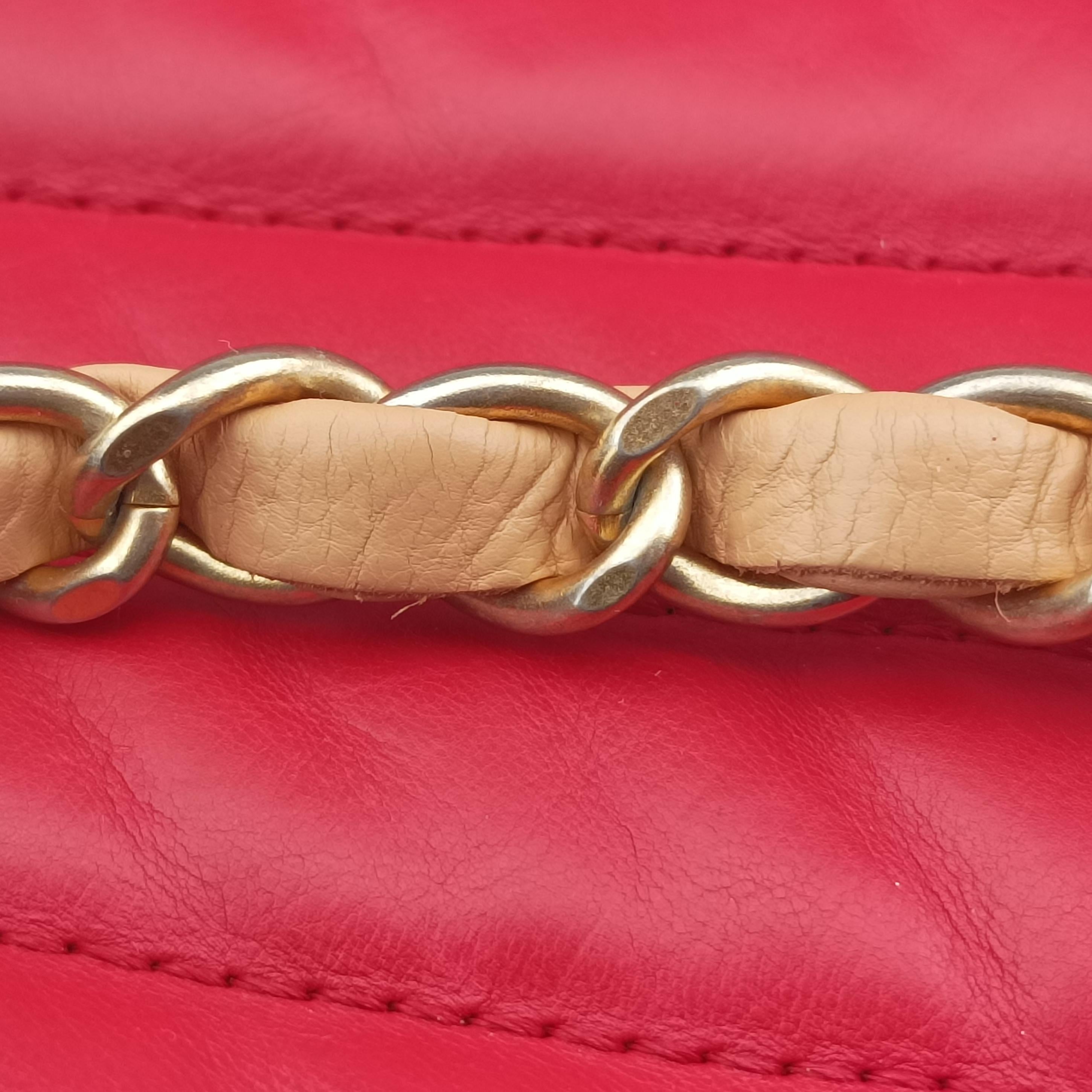 Pre-owned Chanel gabrielle Accordion Tote Red Leather A66841 shoulderbag | stylenewstar