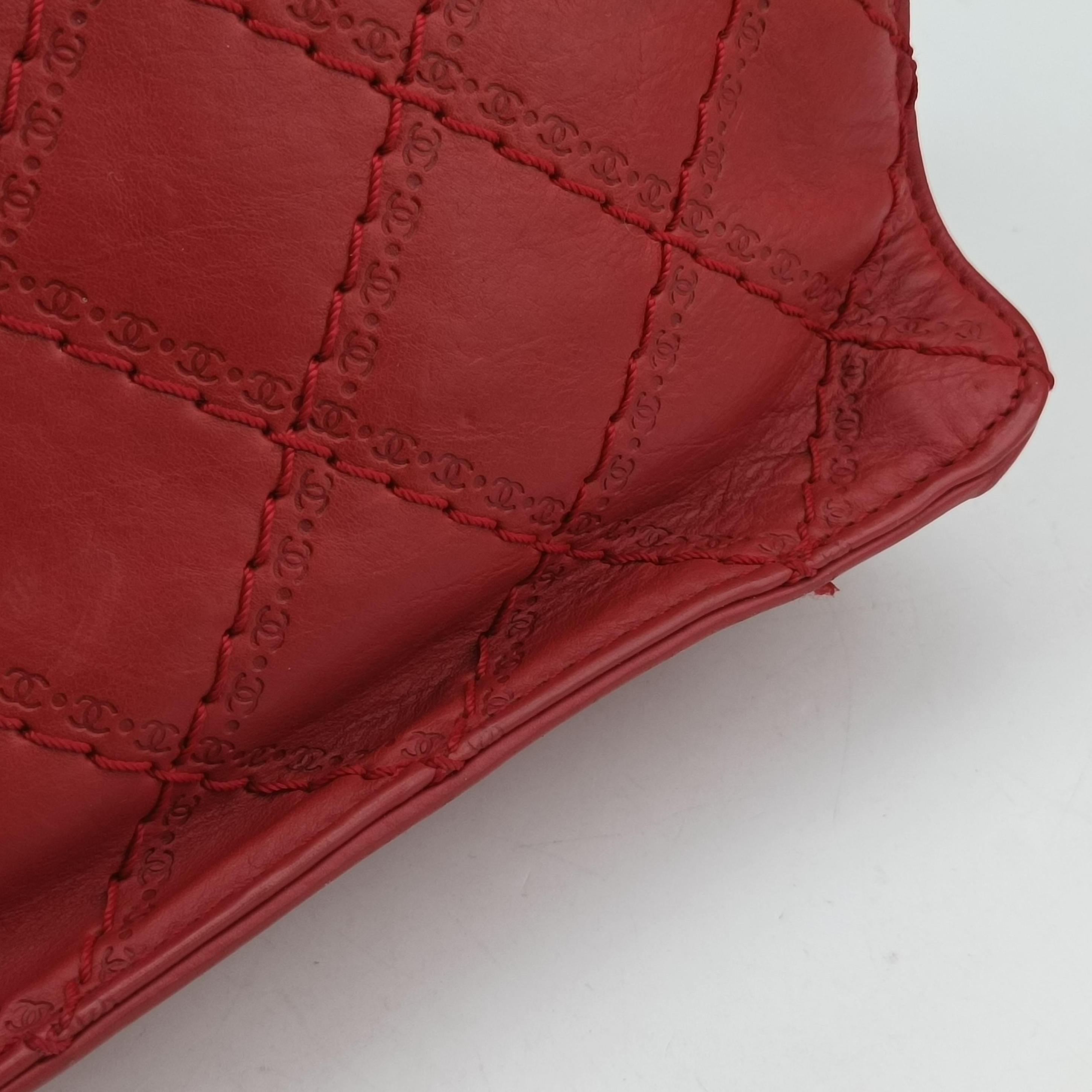 Pre-owned Chanel 2.55 Matelasse Red Leather A66985 shoulderbag | stylenewstar