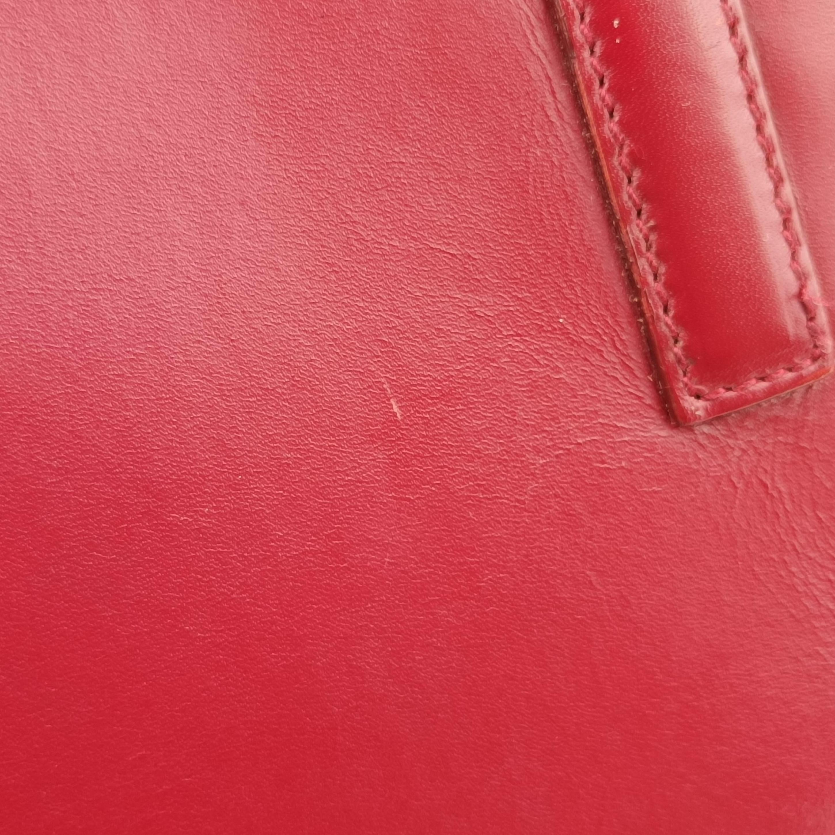 Pre-owned Prada Re-Edition 1995 Red Brushed  leather  shoulderbag | stylenewstar