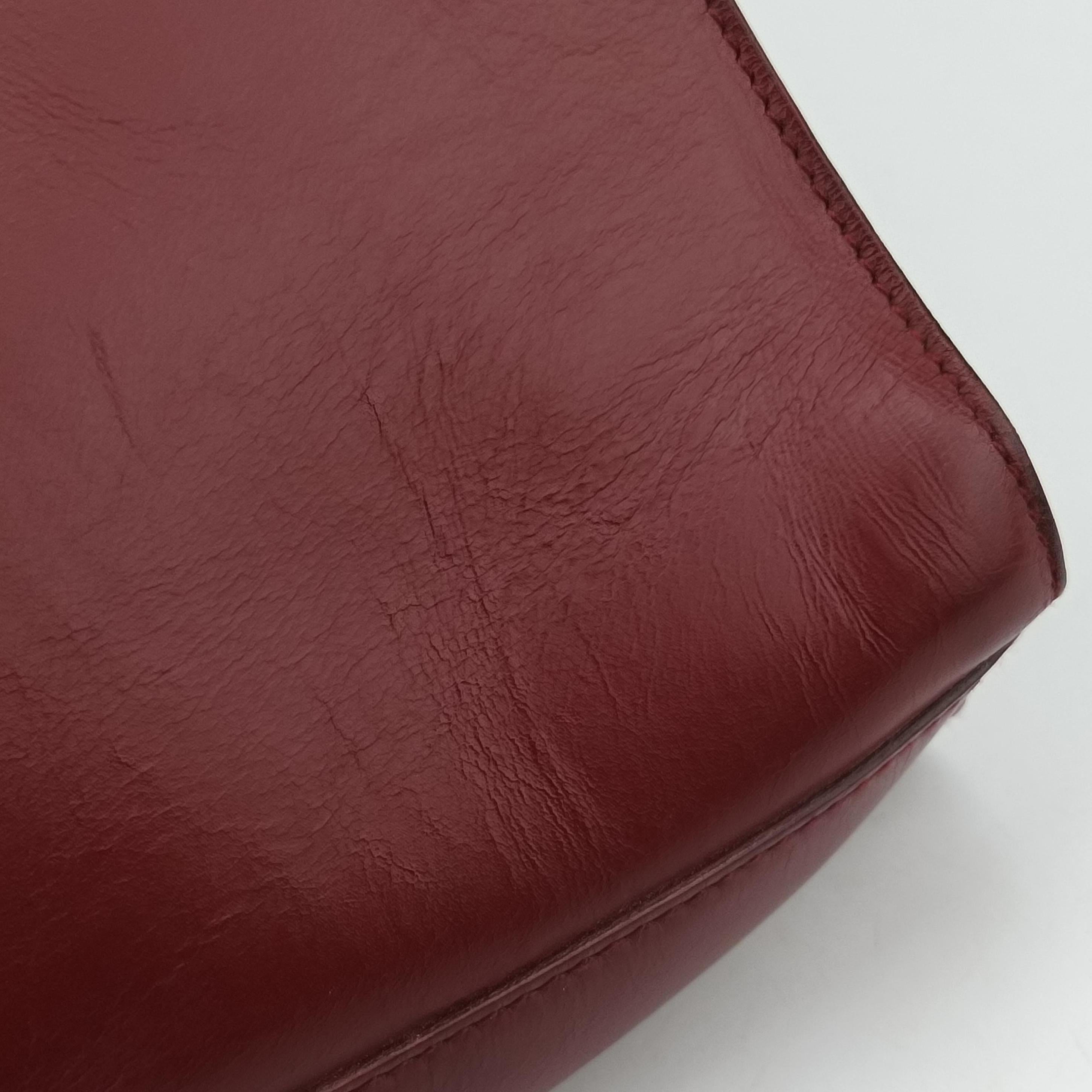 Pre-owned Prada Re-Edition 1995 Red Brushed  leather  shoulderbag | stylenewstar