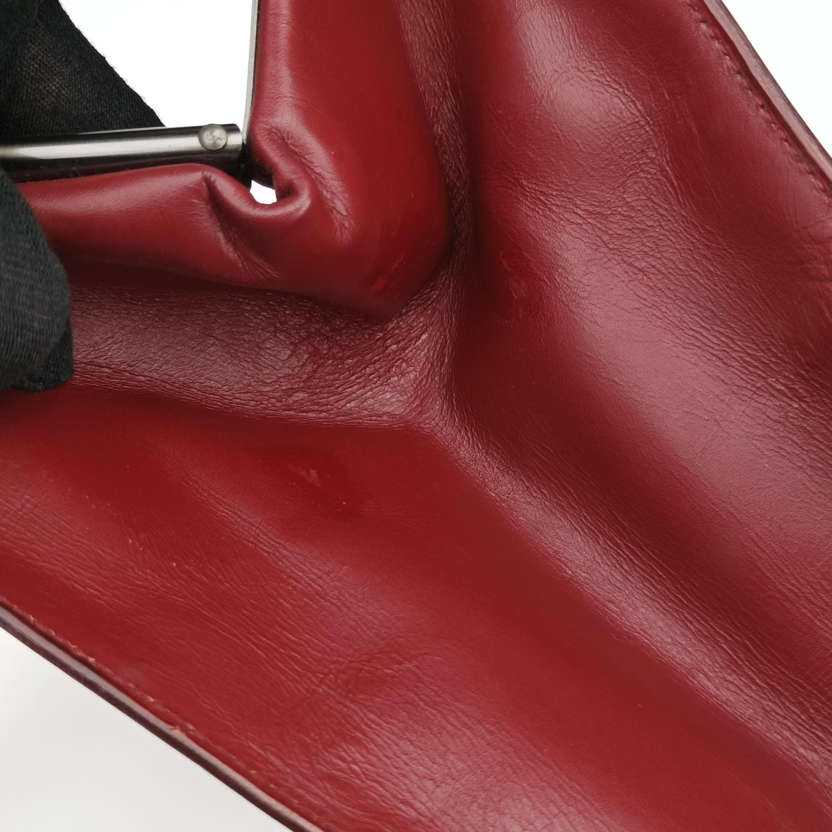 Pre-owned Prada Re-Edition 1995 Red Brushed  leather  shoulderbag | stylenewstar