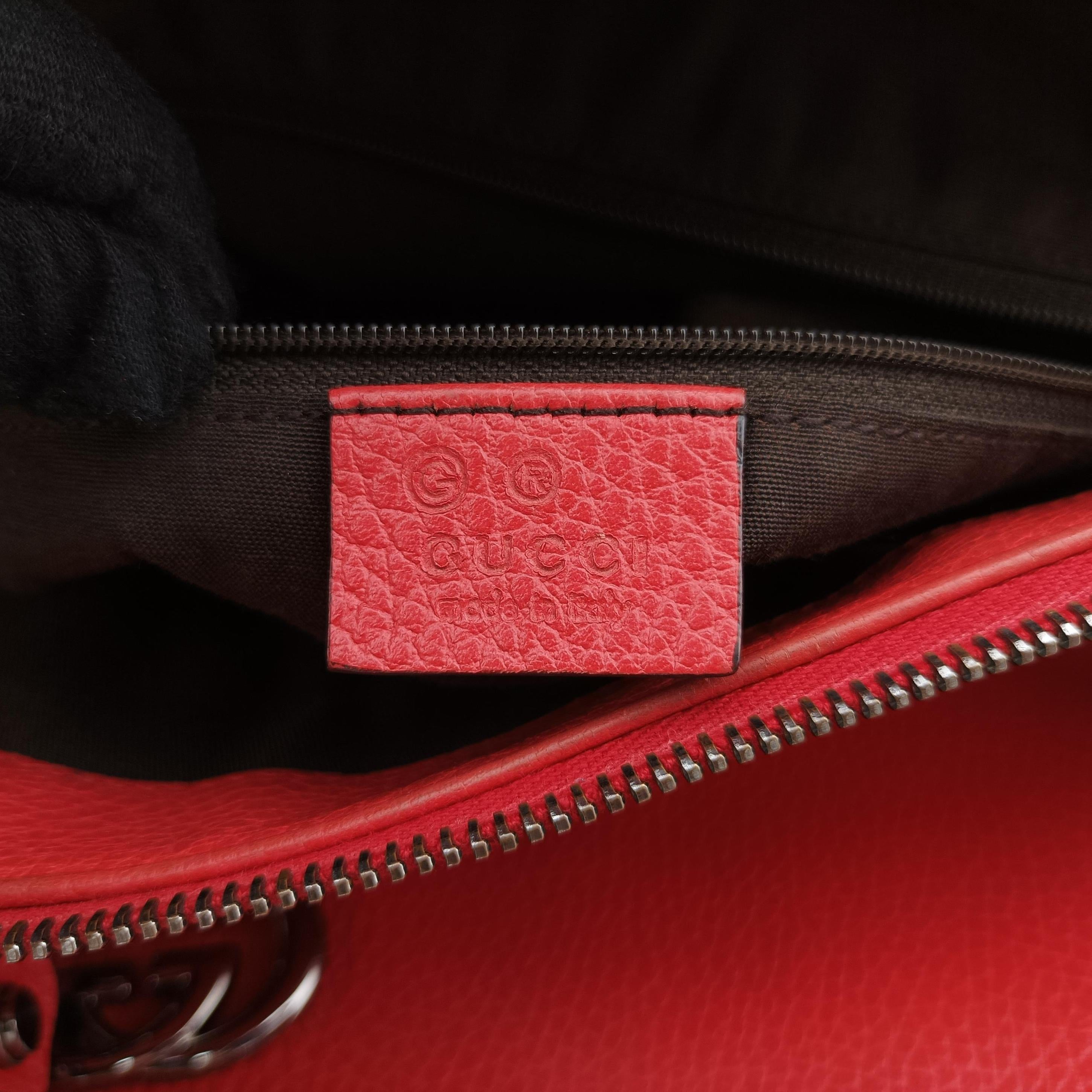Pre-owned Gucci charm dome Red Leather 341503 shoulderbag | stylenewstar