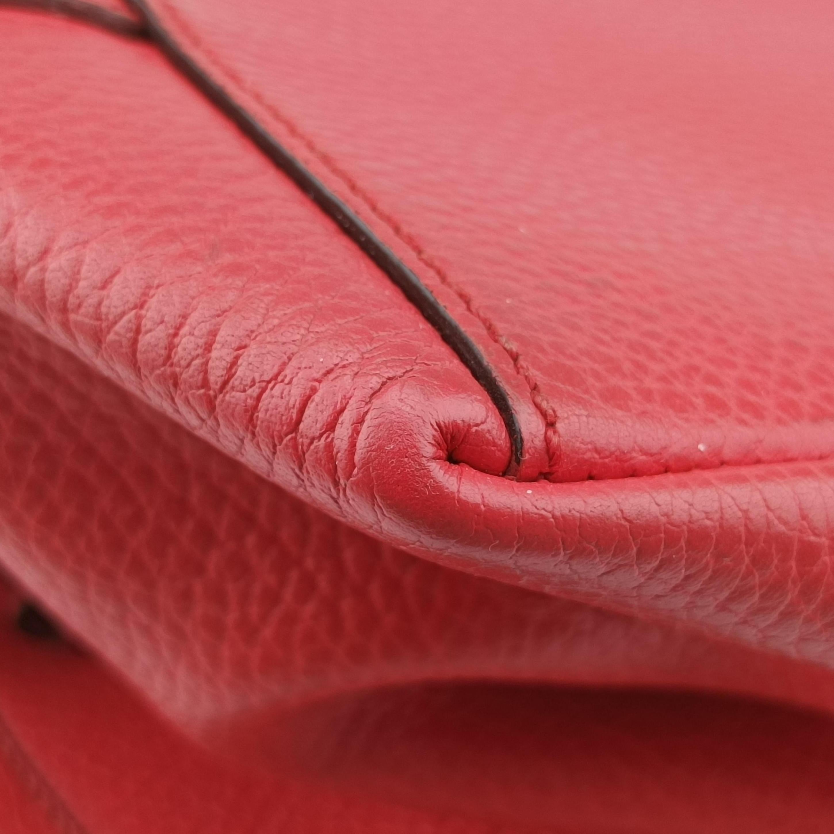 Pre-owned Gucci charm dome Red Leather 341503 shoulderbag | stylenewstar