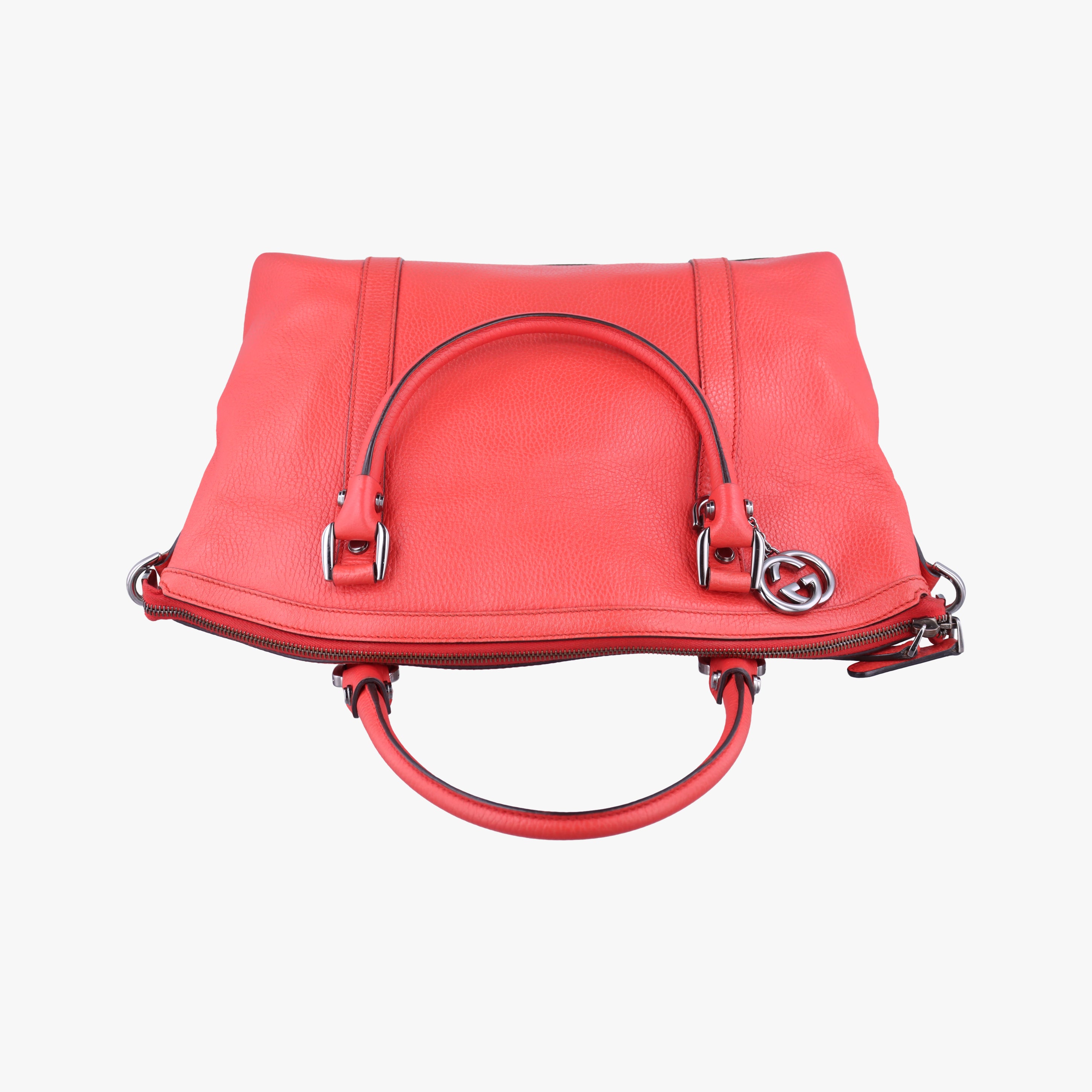 Pre-owned Gucci charm dome Red Leather 341503 shoulderbag | stylenewstar