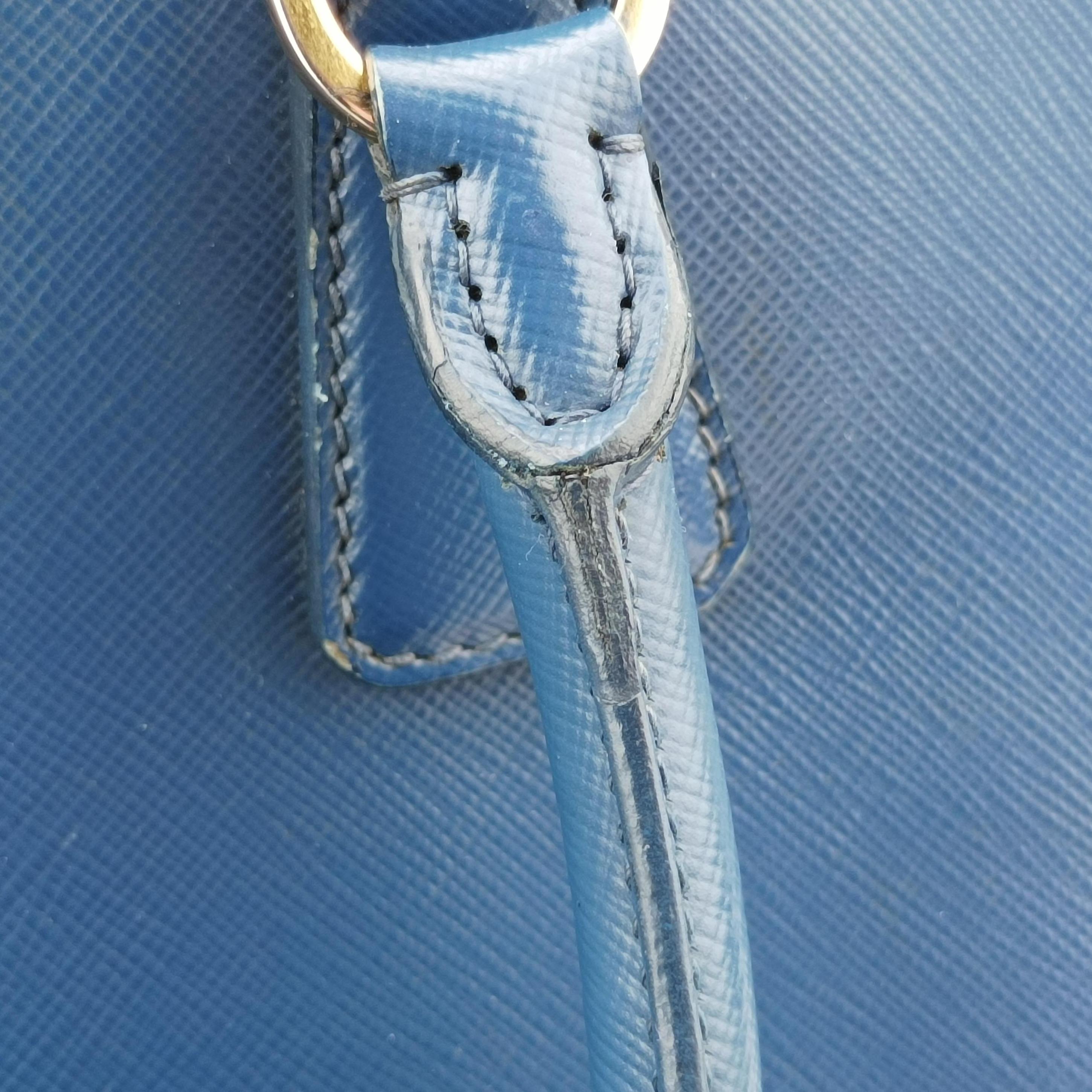 Pre-owned Prada Galleria Blue SAFFIANO Leather BN2274 shoulderbag | stylenewstar