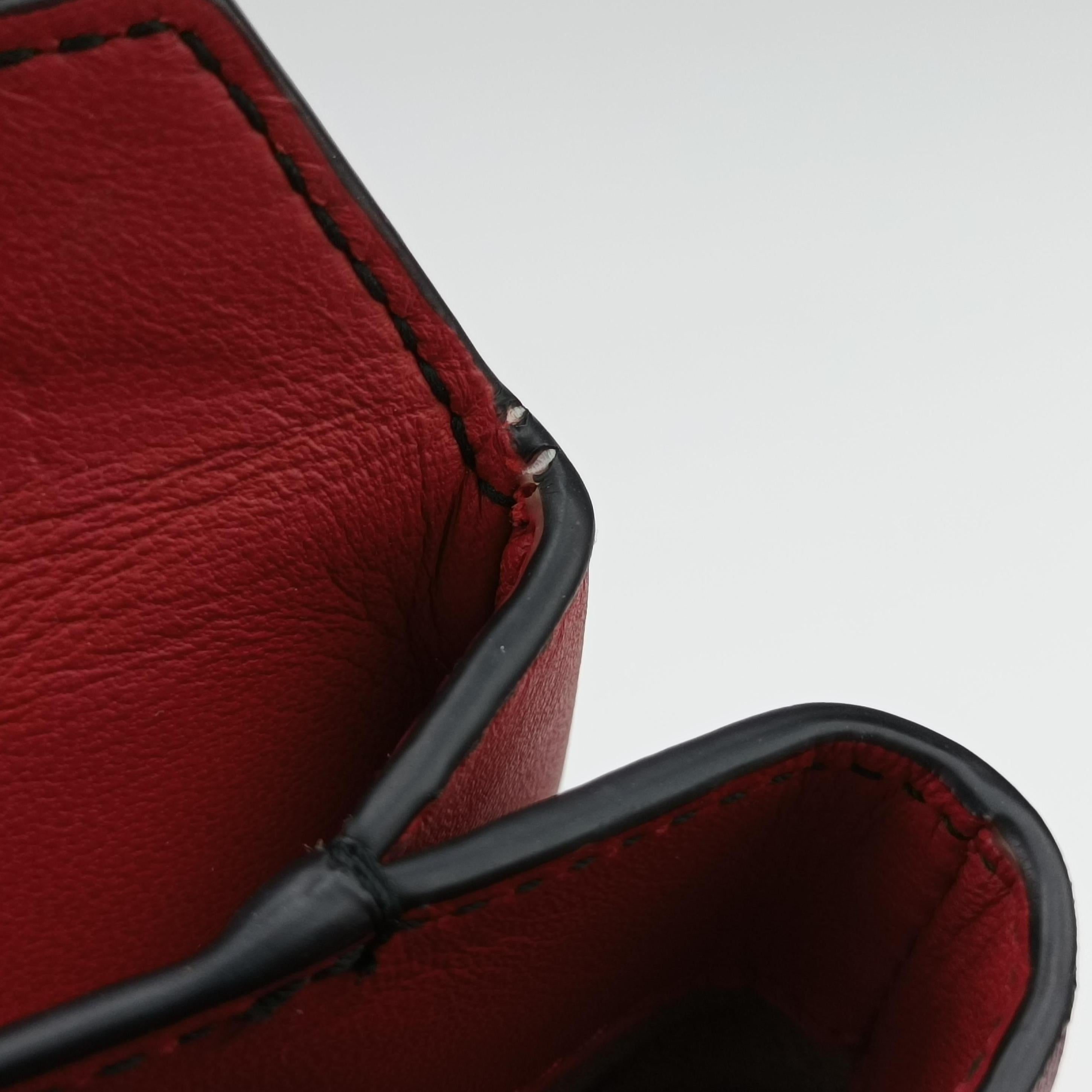 Vintage Bottega Veneta Piazza Burgundy×Red leather  shoulderbag | stylenewstar
