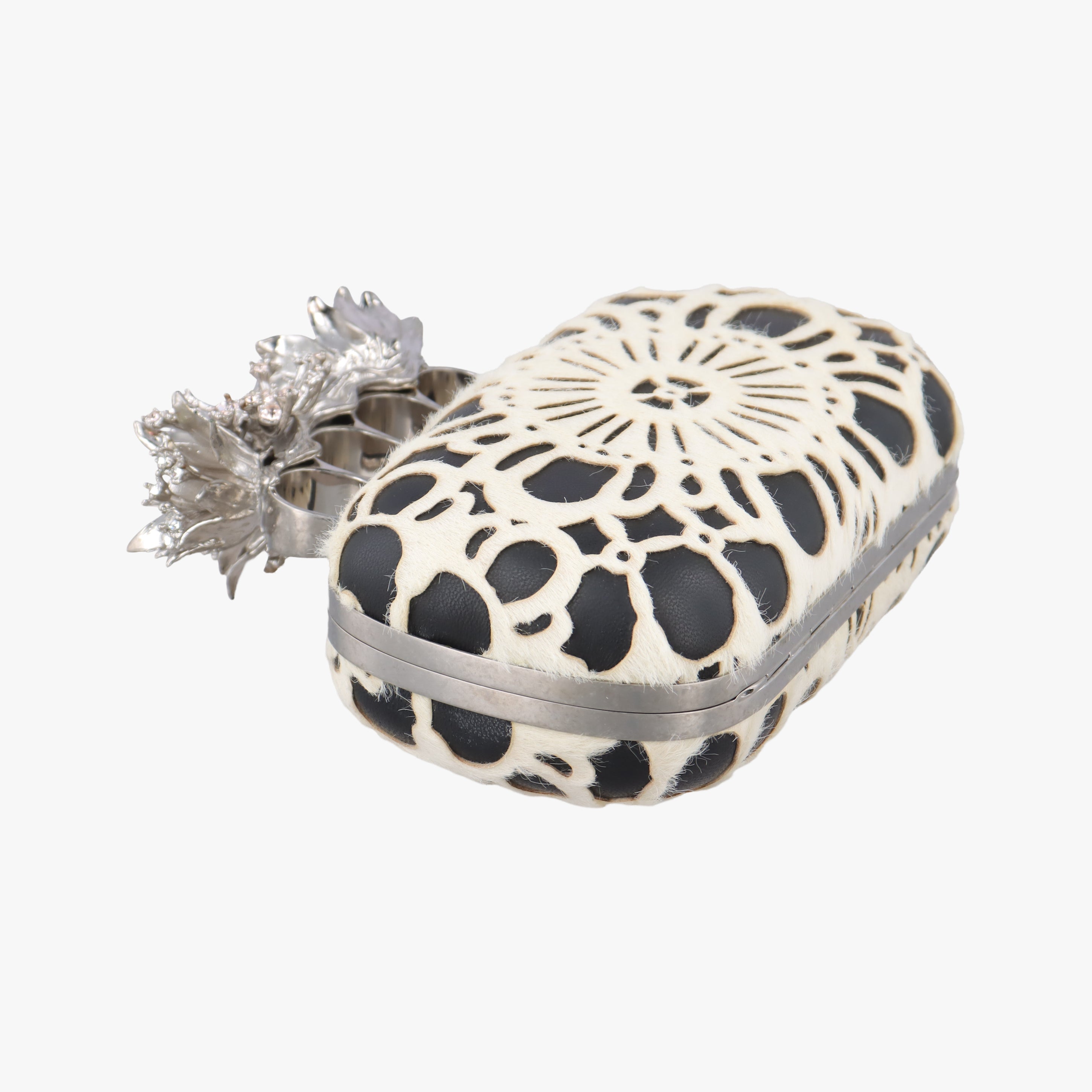 Pre-owned Alexander McQueen Knuckle Duster Black×white Leather×ponyhair  clutchbag | stylenewstar