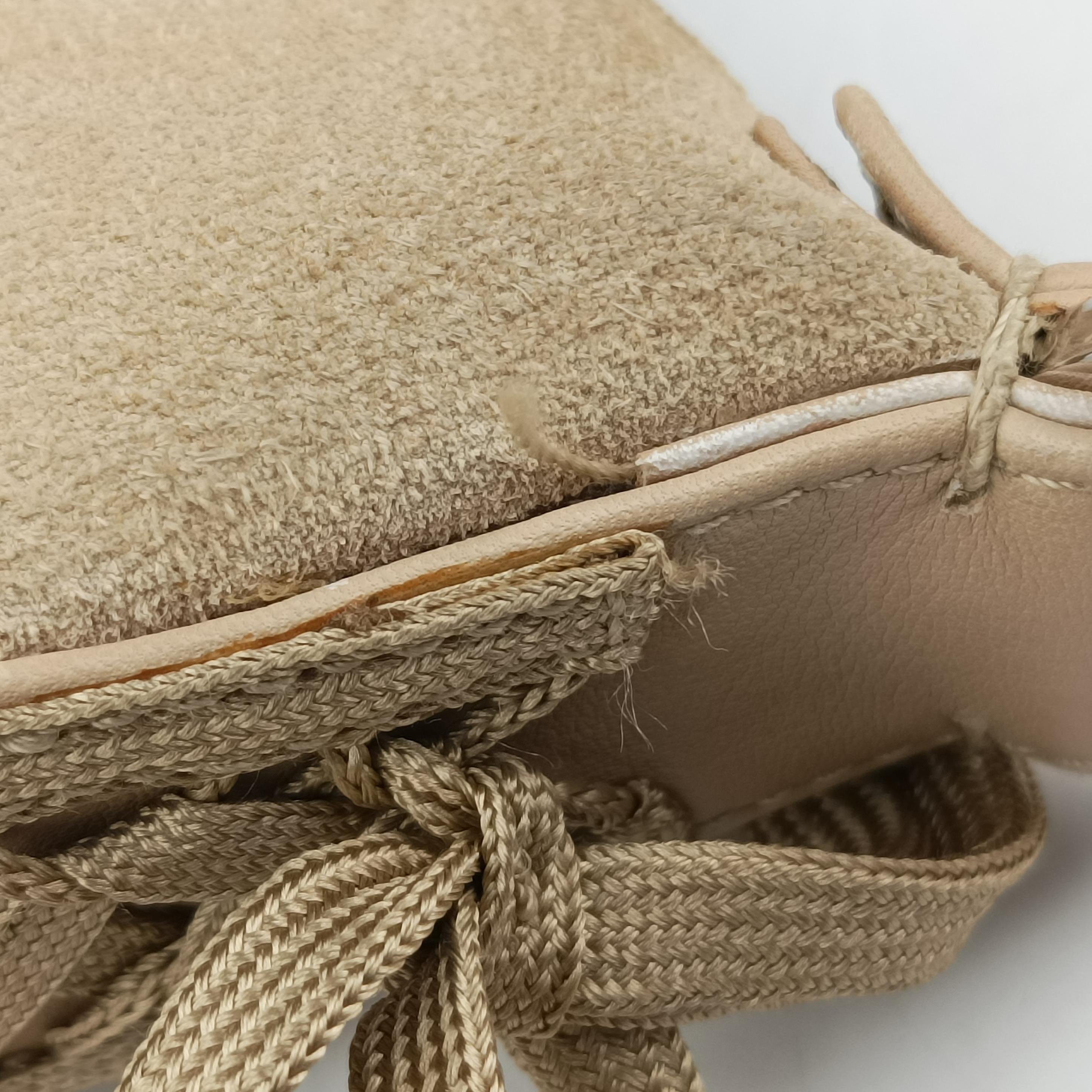 Pre-owned Christian Dior Admit It Beige suede  shoulderbag | stylenewstar