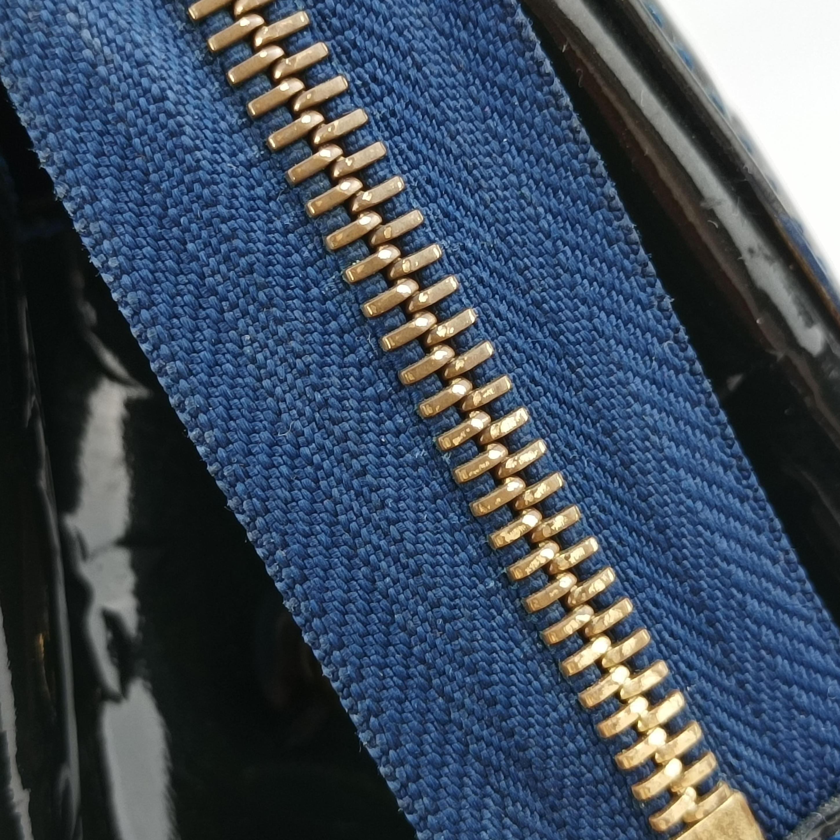 Pre-owned Louis Vuitton Brea MM granblue Vernis M90054 shoulderbag | stylenewstar