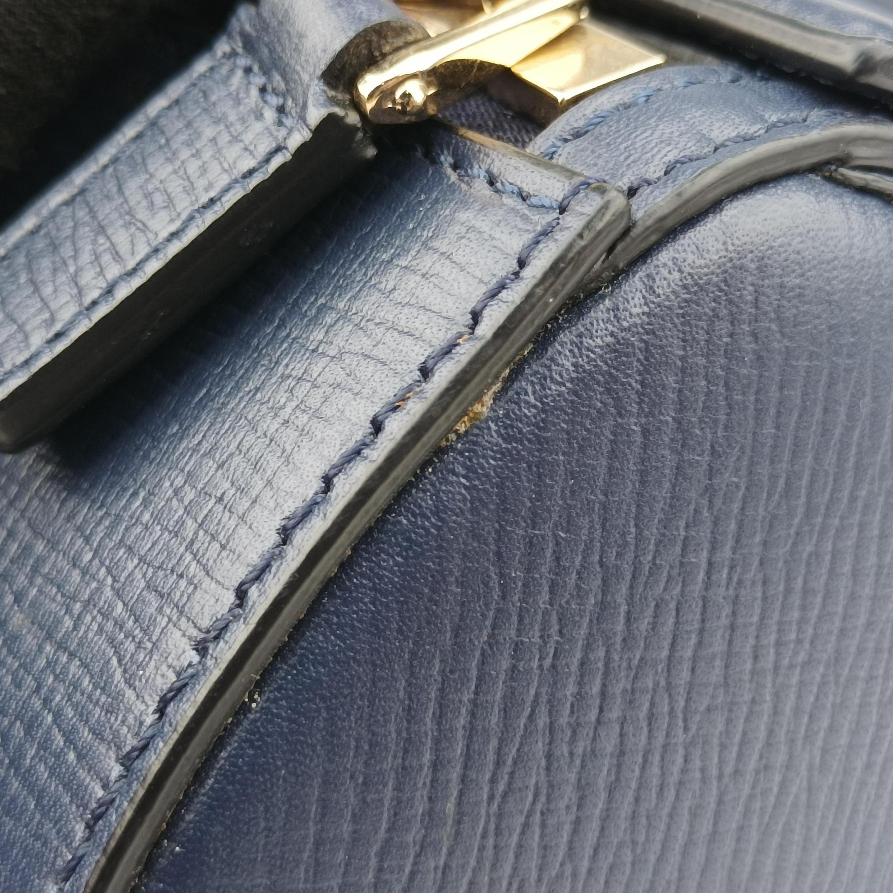 Pre-owned Givenchy Pandora Navy Leather  shoulderbag | stylenewstar