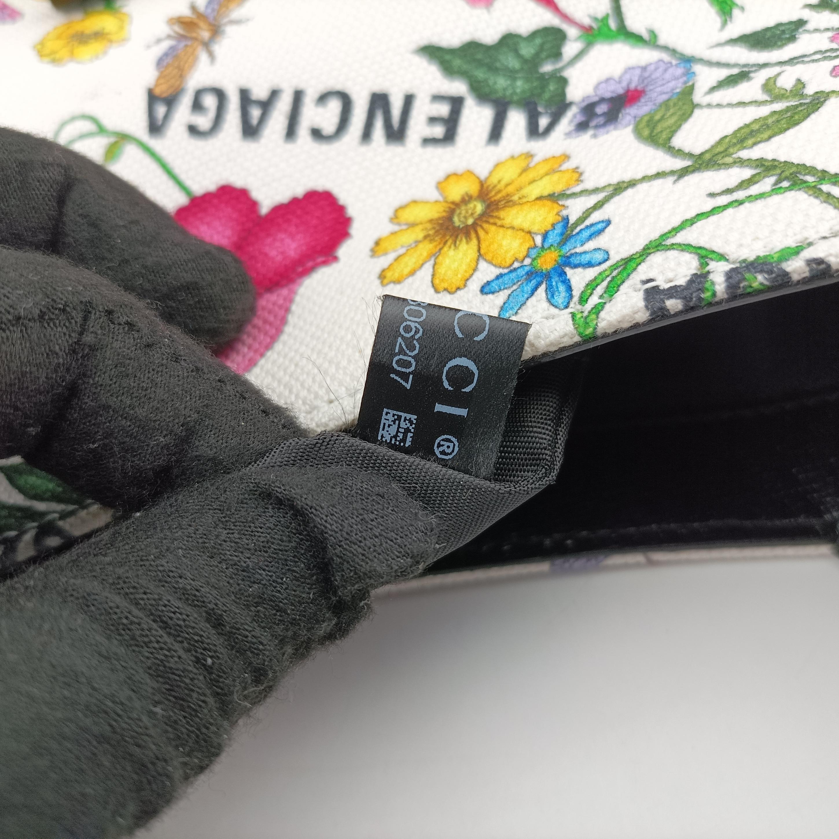 Secondhand Gucci Balenciaga collaboration The Hacker Project Jackie 1961 White×Black×Multicolour canvas×leather 636706 shoulderbag | stylenewstar