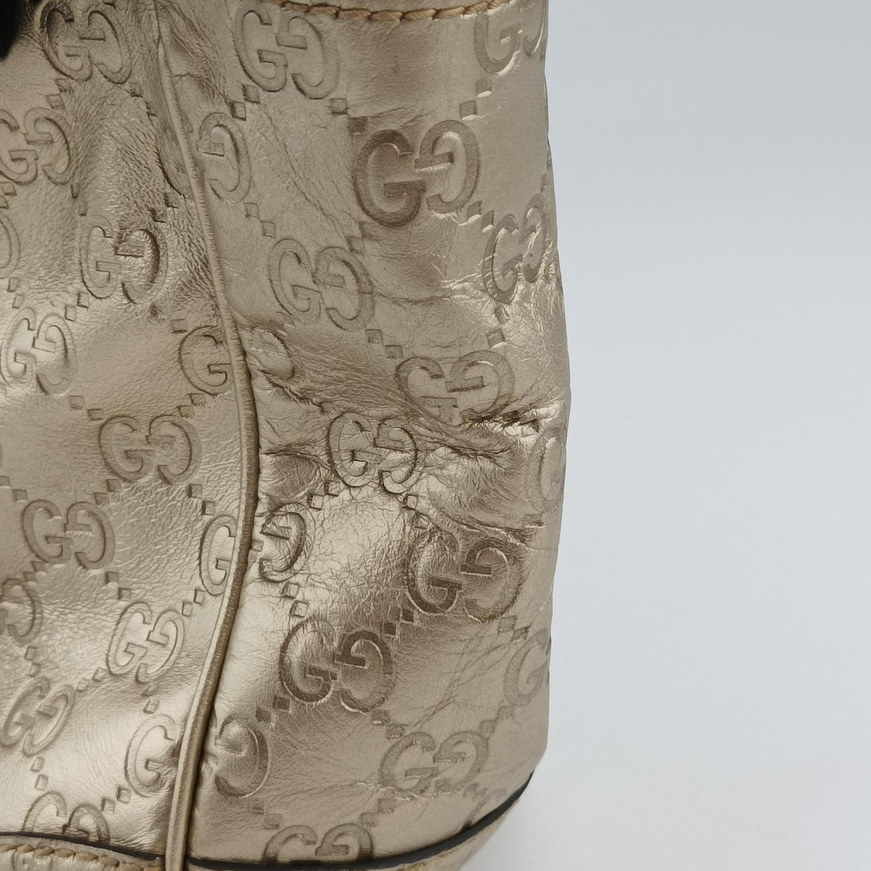 Pre-owned Gucci Bree Golden Leather 353121 shoulderbag | stylenewstar