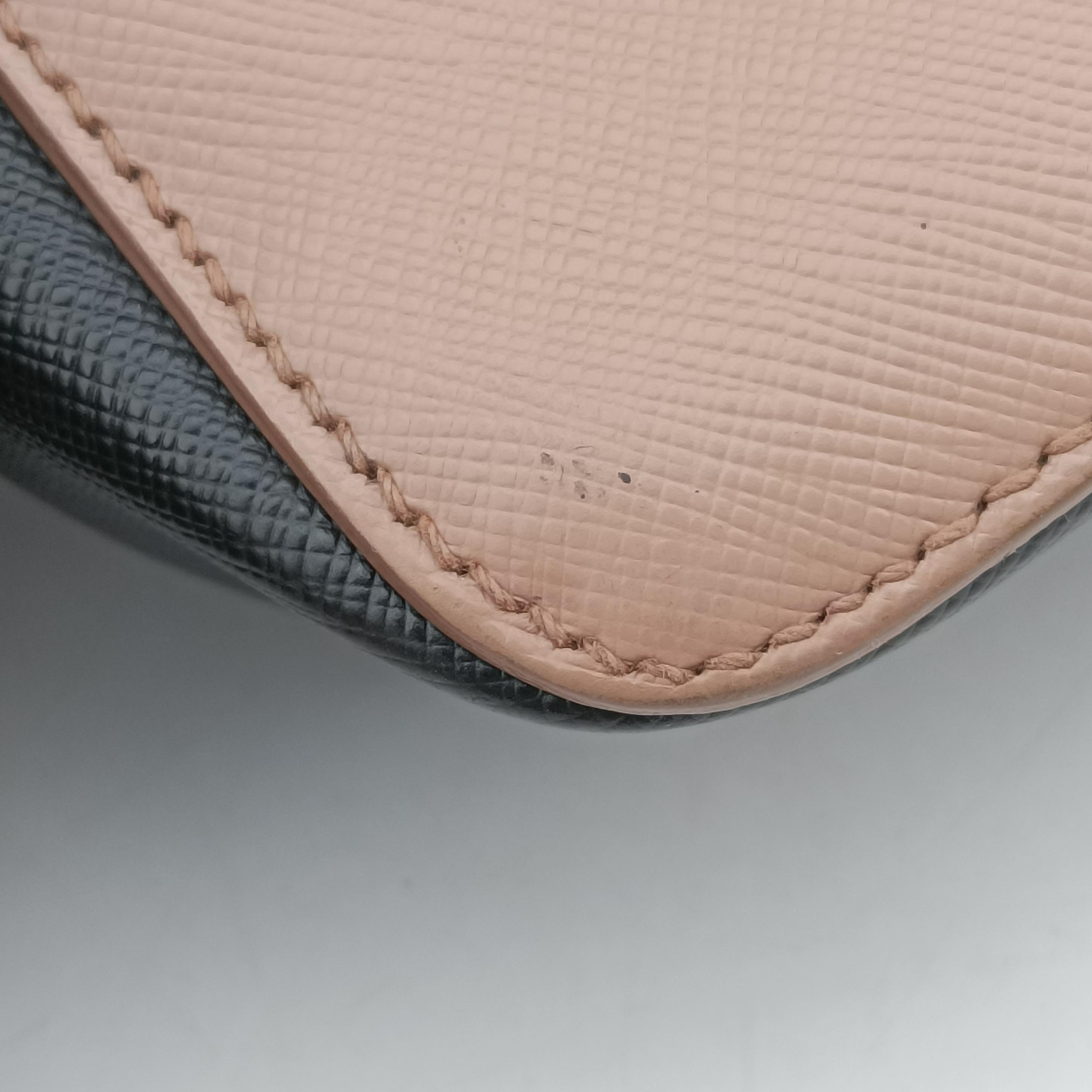Vintage Prada Tri Color Sound White x Black x Pink SAFFIANO Leather  shoulderbag | stylenewstar