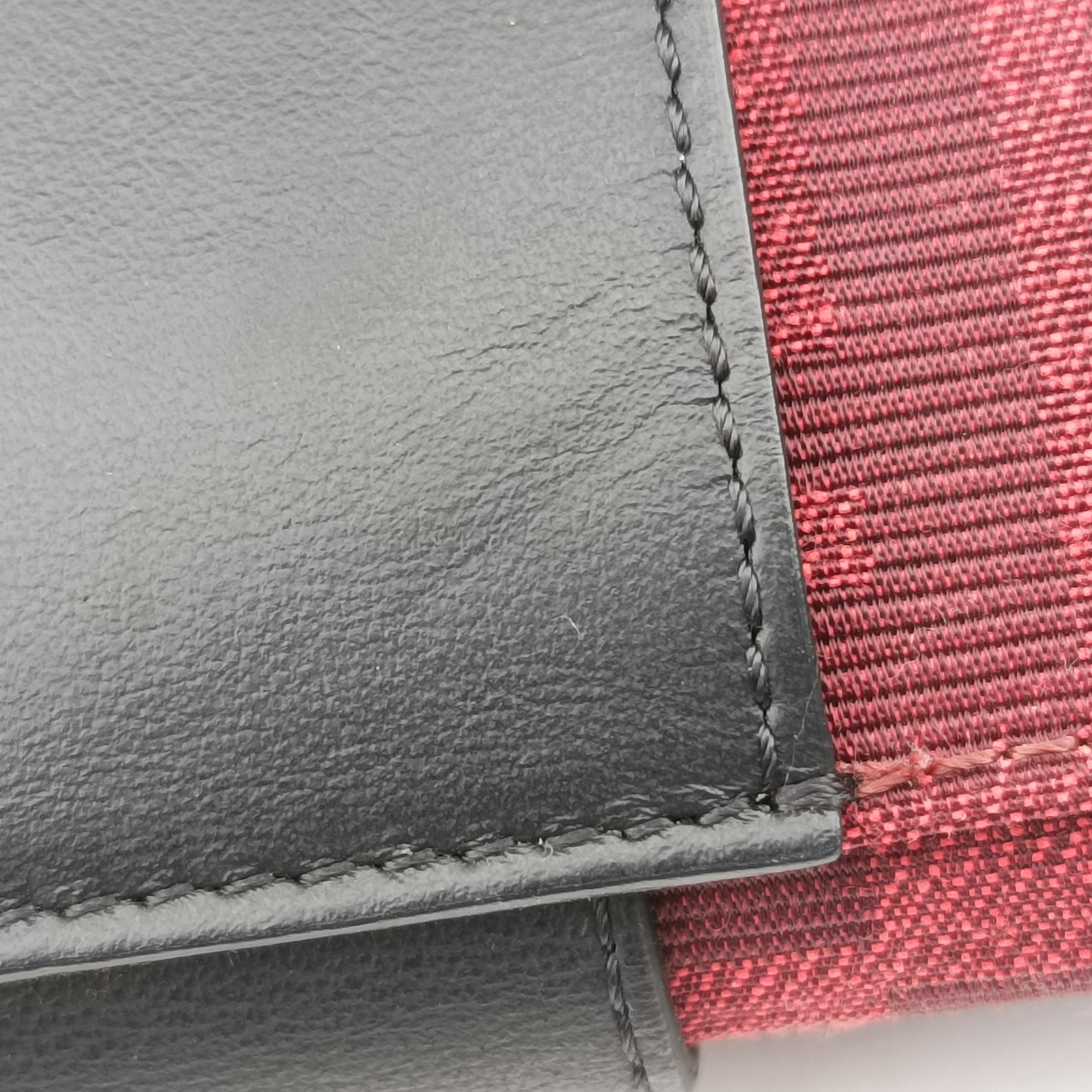 Secondhand Fendi FF Logo Baguette slim Red canvas 7M0295 shoulderbag | stylenewstar
