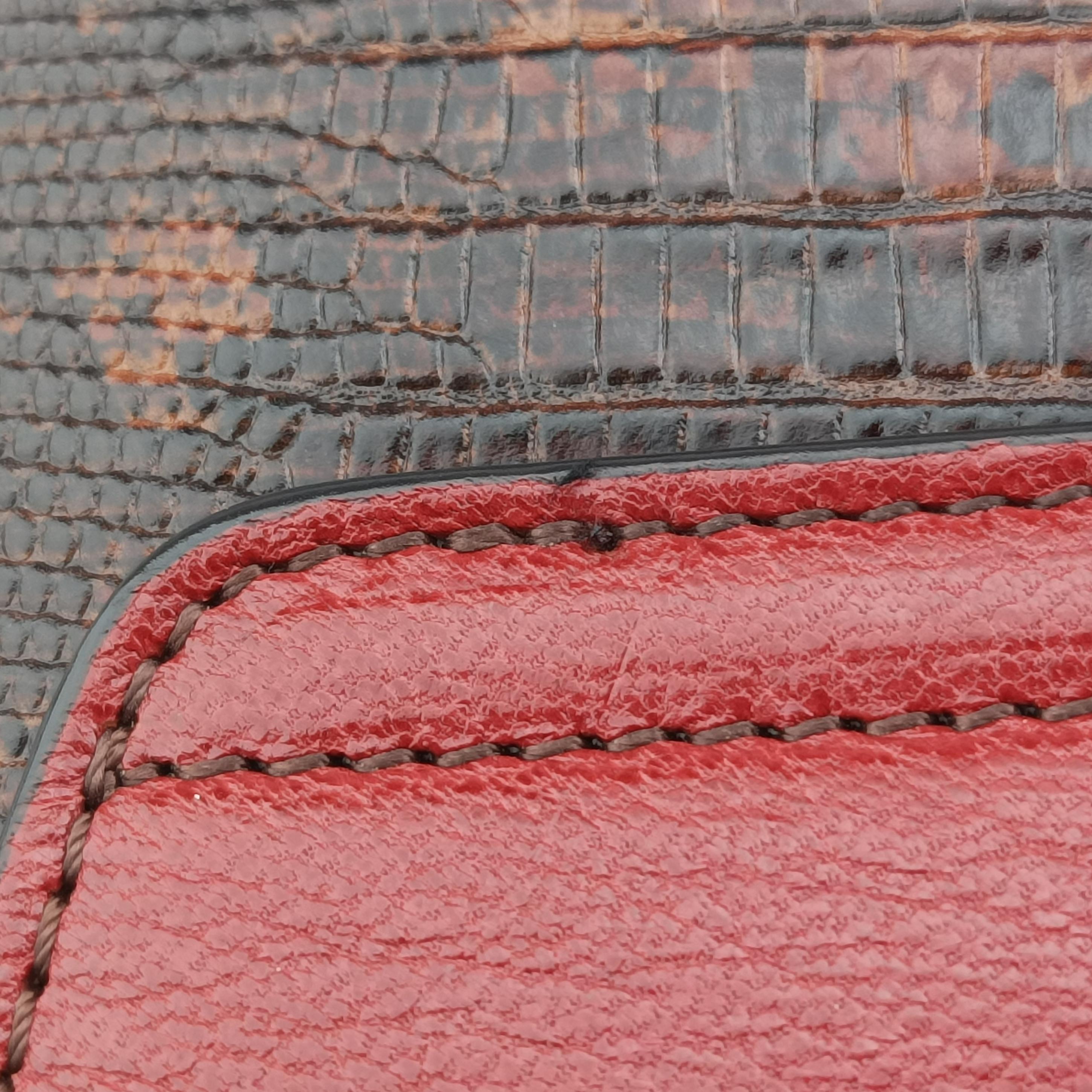 Pre-owned Chloe Chloe C Red x Black x Orange Leather  shoulderbag | stylenewstar