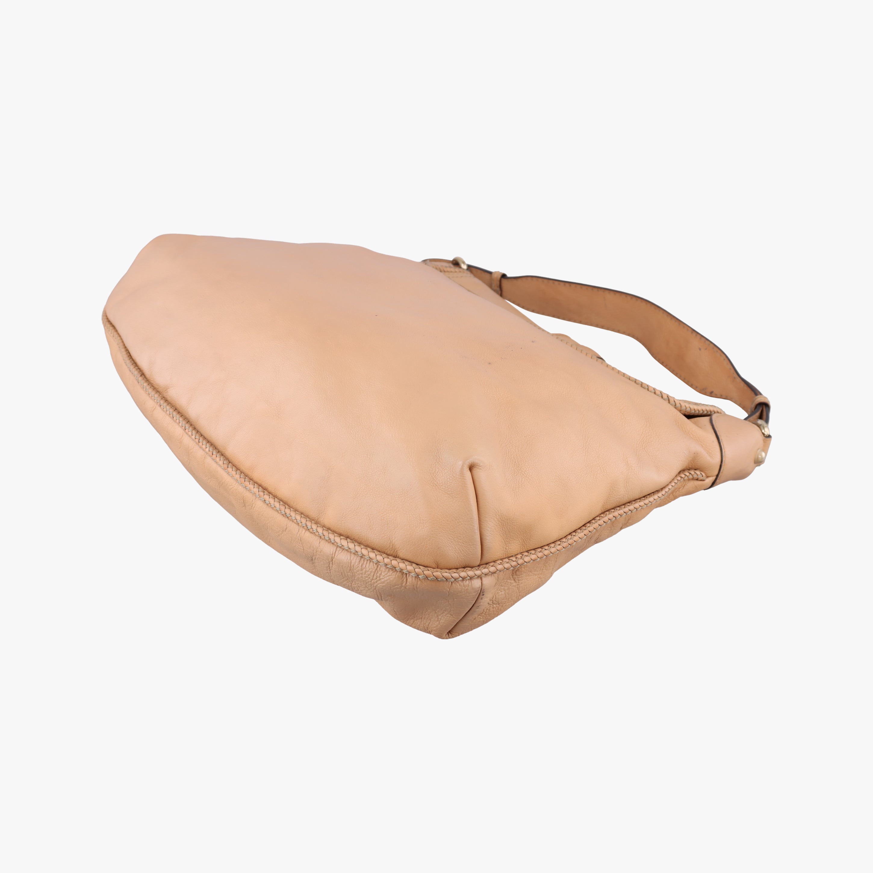 Pre-owned Gucci Marrakech beige Leather 257021 shoulderbag | stylenewstar