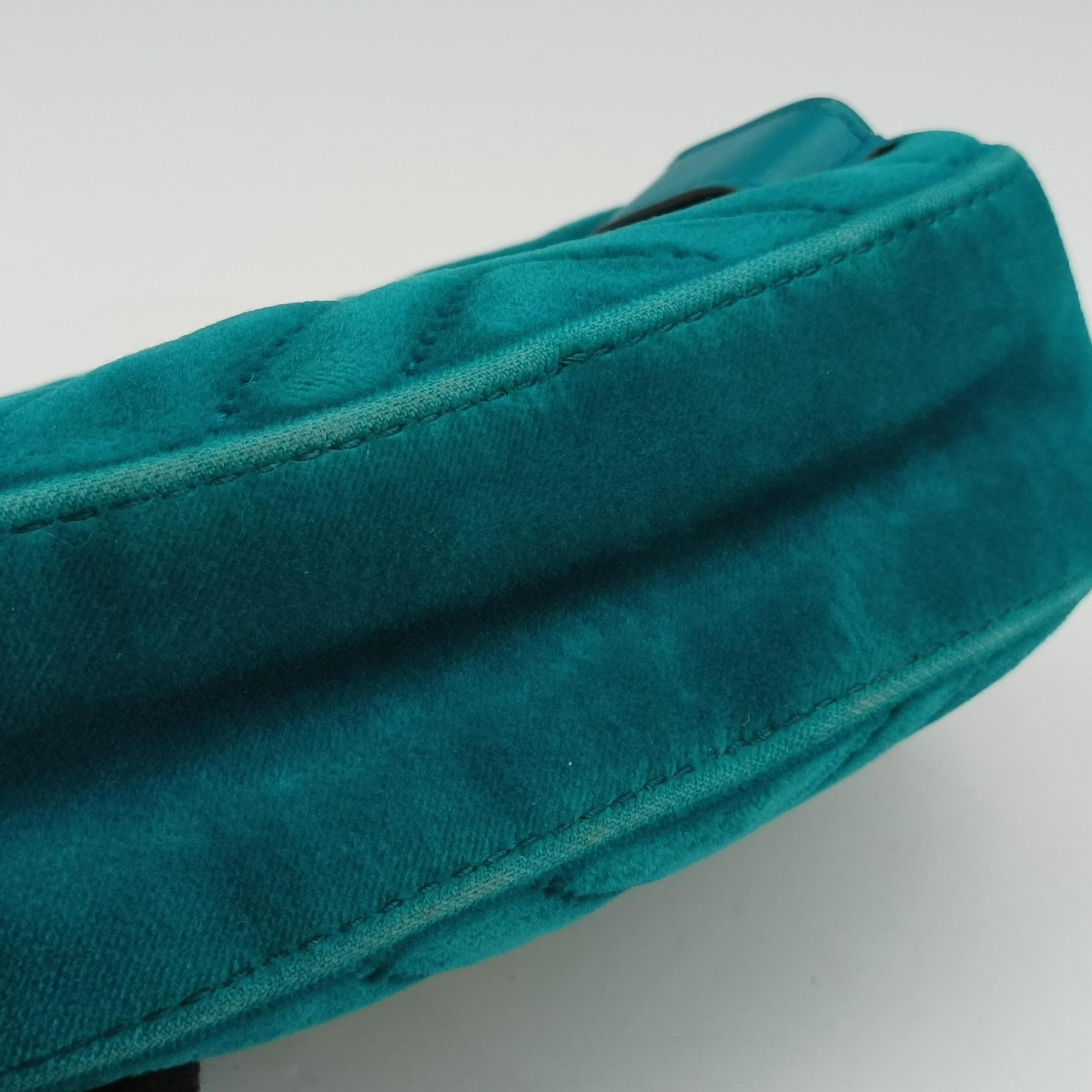 Pre-owned Gucci GG Marmont Blue velour 476434 bum bag/waist bag | stylenewstar