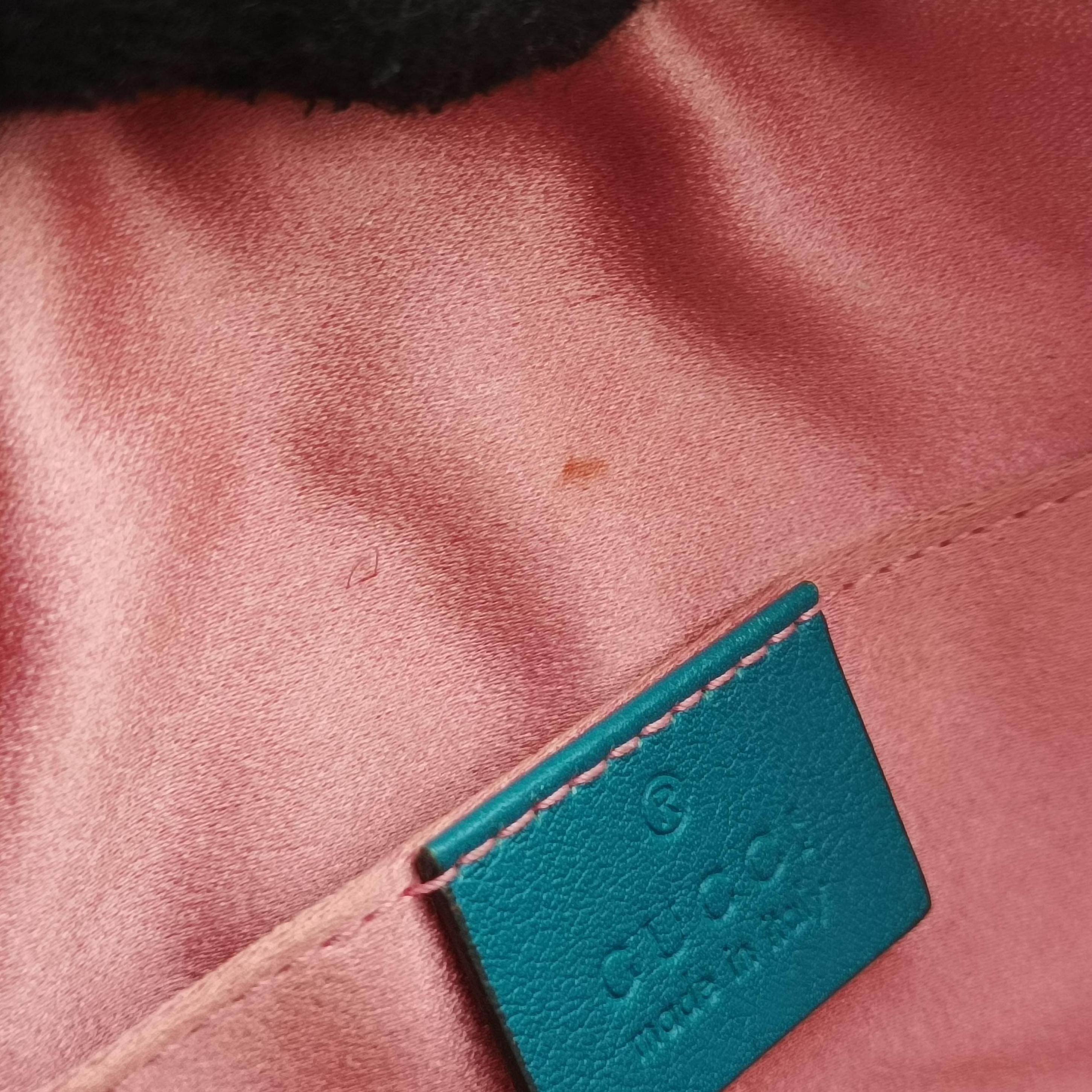 Pre-owned Gucci GG Marmont Blue velour 476434 bum bag/waist bag | stylenewstar