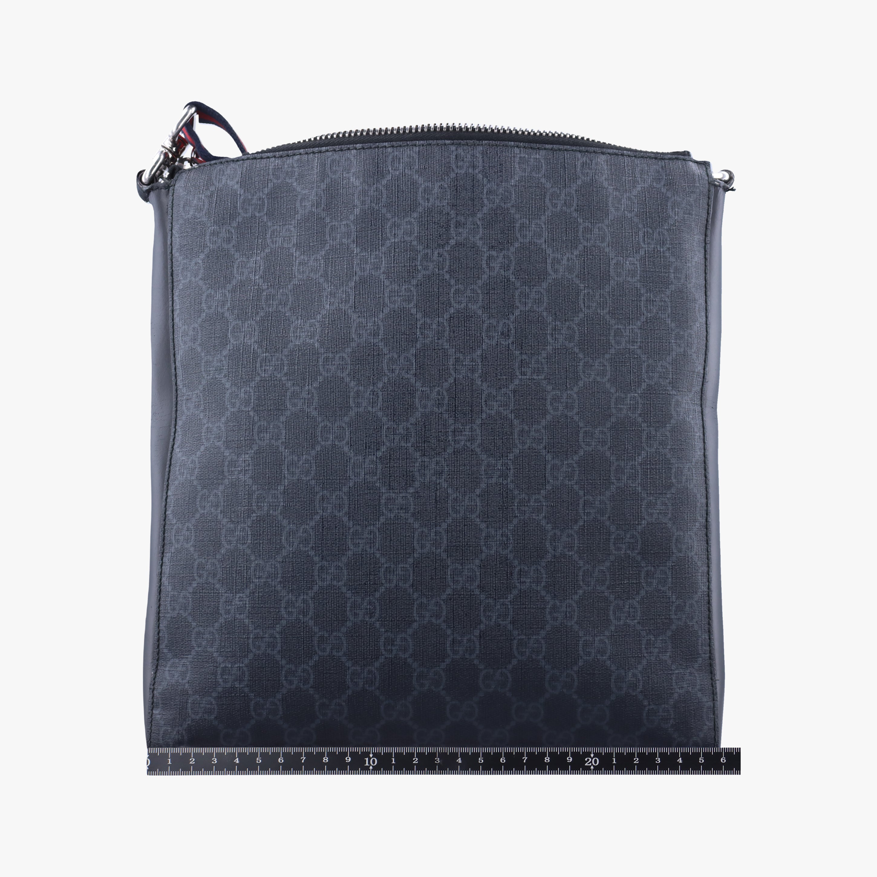 Pre-owned Gucci GG Supreme Messenger Black PVC coated canvas 474137 shoulderbag | stylenewstar