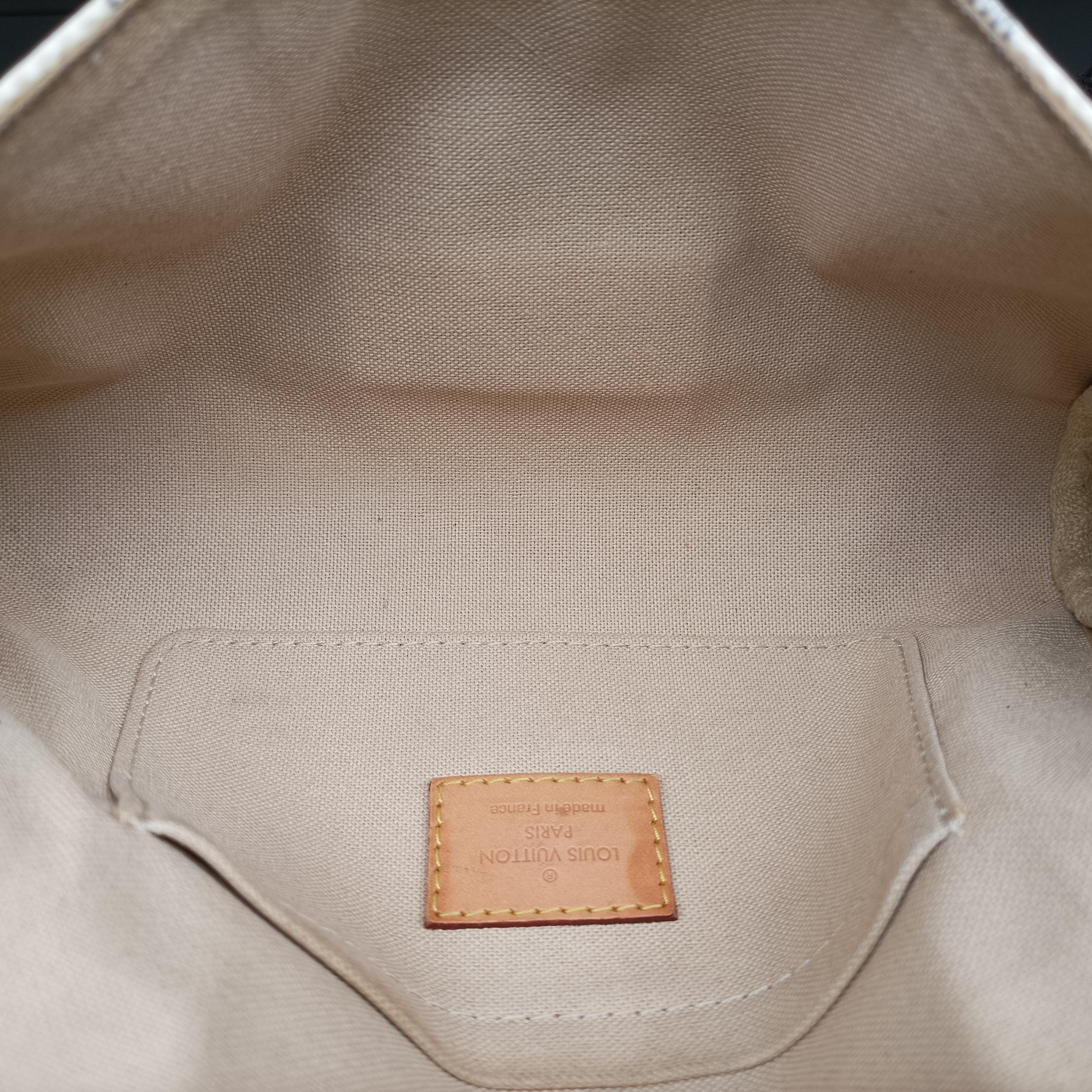 Pre-owned Louis Vuitton FAVORITE PM AZUR Damier Canvas N41277 shoulderbag | stylenewstar