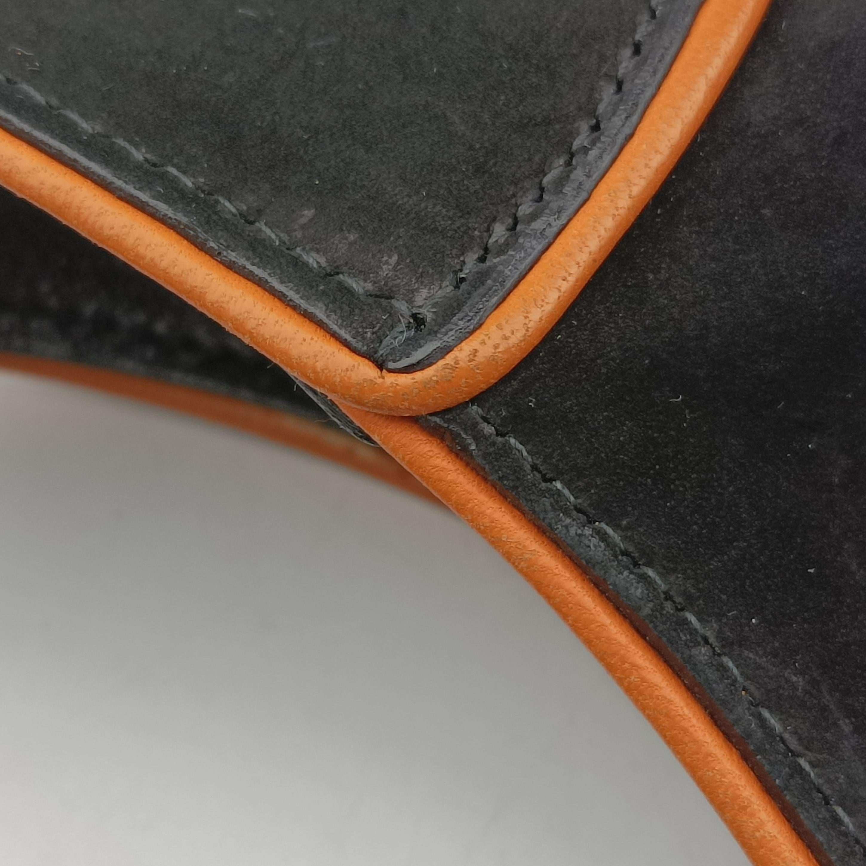Secondhand Gucci New Jackie Black Suede 277520 shoulderbag | stylenewstar